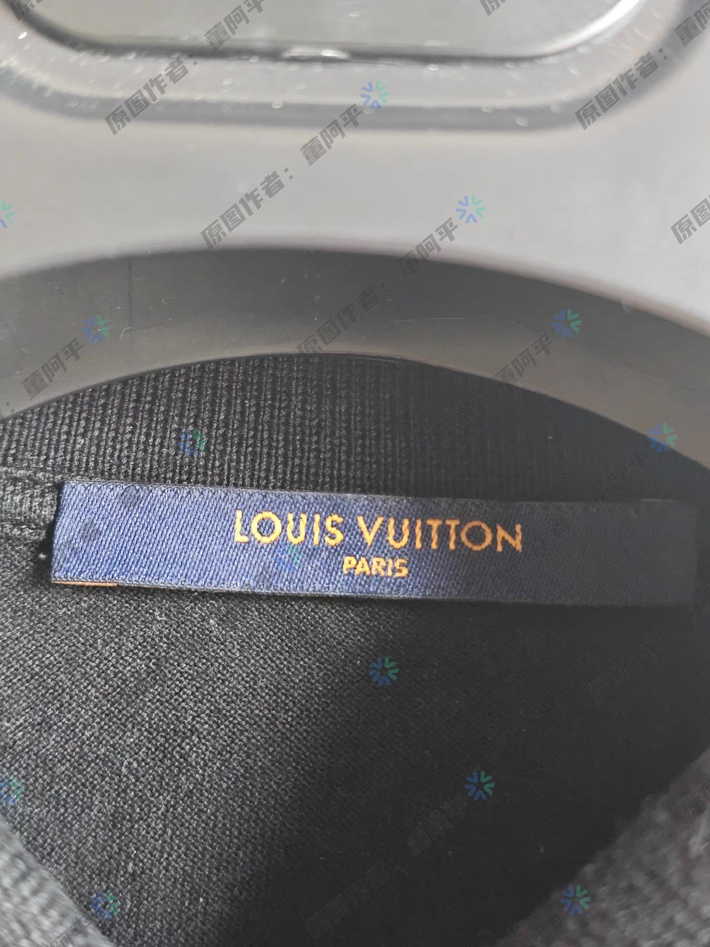 Louis Vuitton Louis Vuitton LV Black Short Sleeve Polo Shirt, Size US M / EU 48-50 / 2 - 4 Thumbnail