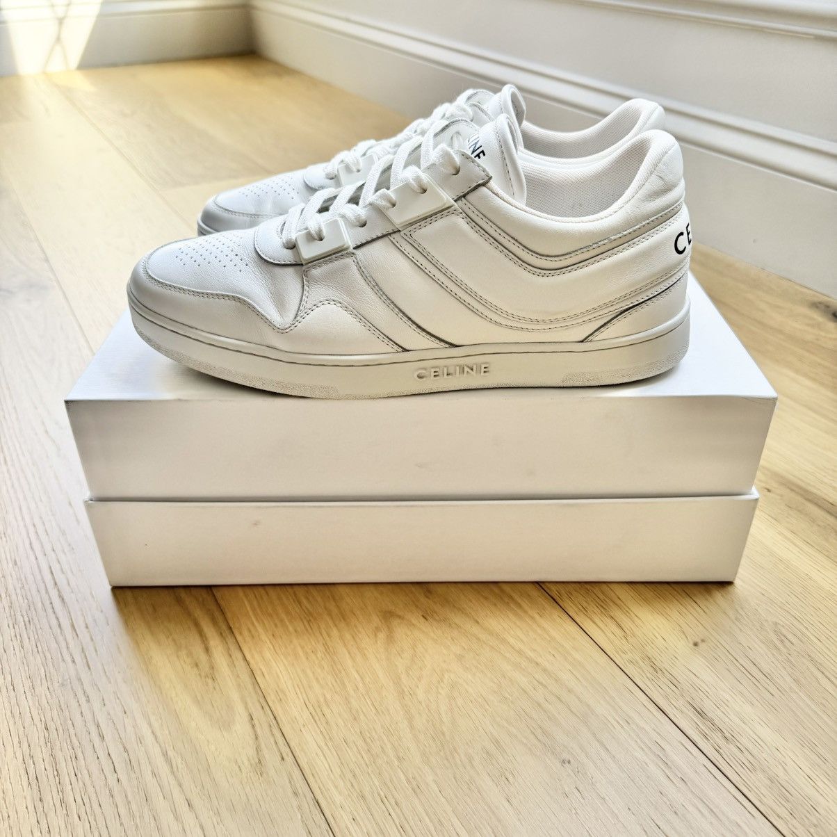 Celine Celine Low Top Calfskin Trainer Size US 9 / EU 42 - 2 Thumbnail