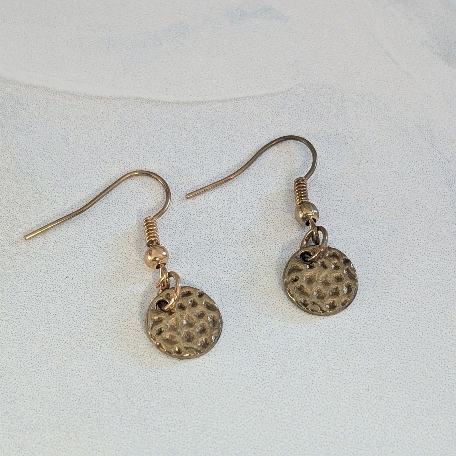 Other Dainty VTG 1980s Gold-Tone Textured Disc Dangle Earrings Size ONE SIZE - 4 Thumbnail