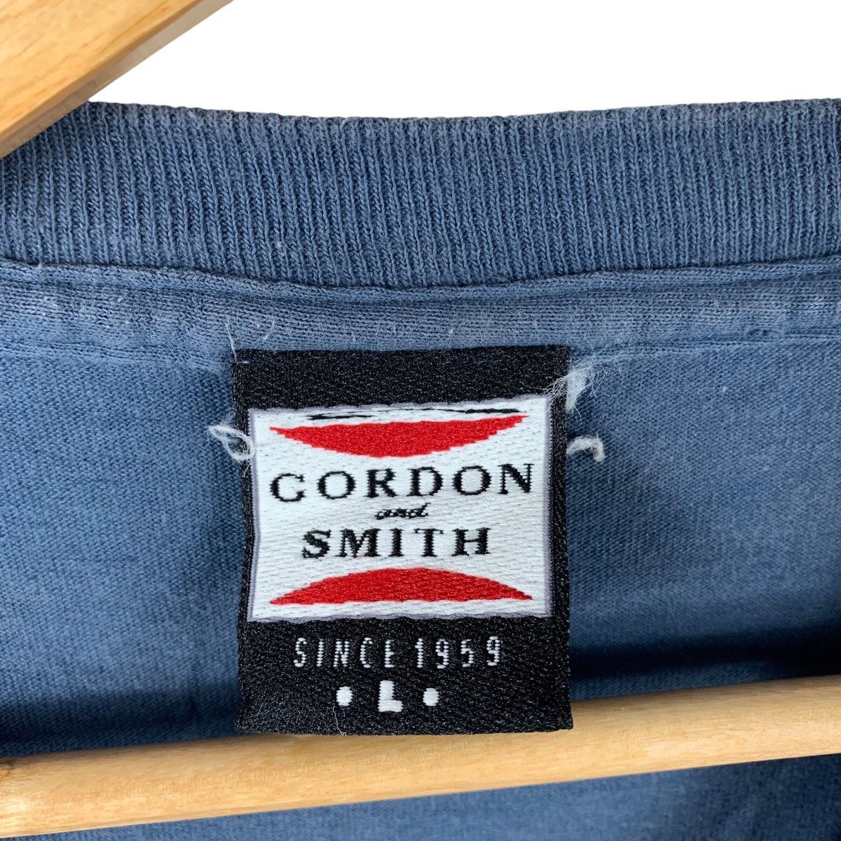 Band Tees × Vintage Vintage GORDON & SMITH Surfing simple design surf tee Size US L / EU 52-54 / 3 - 3 Thumbnail