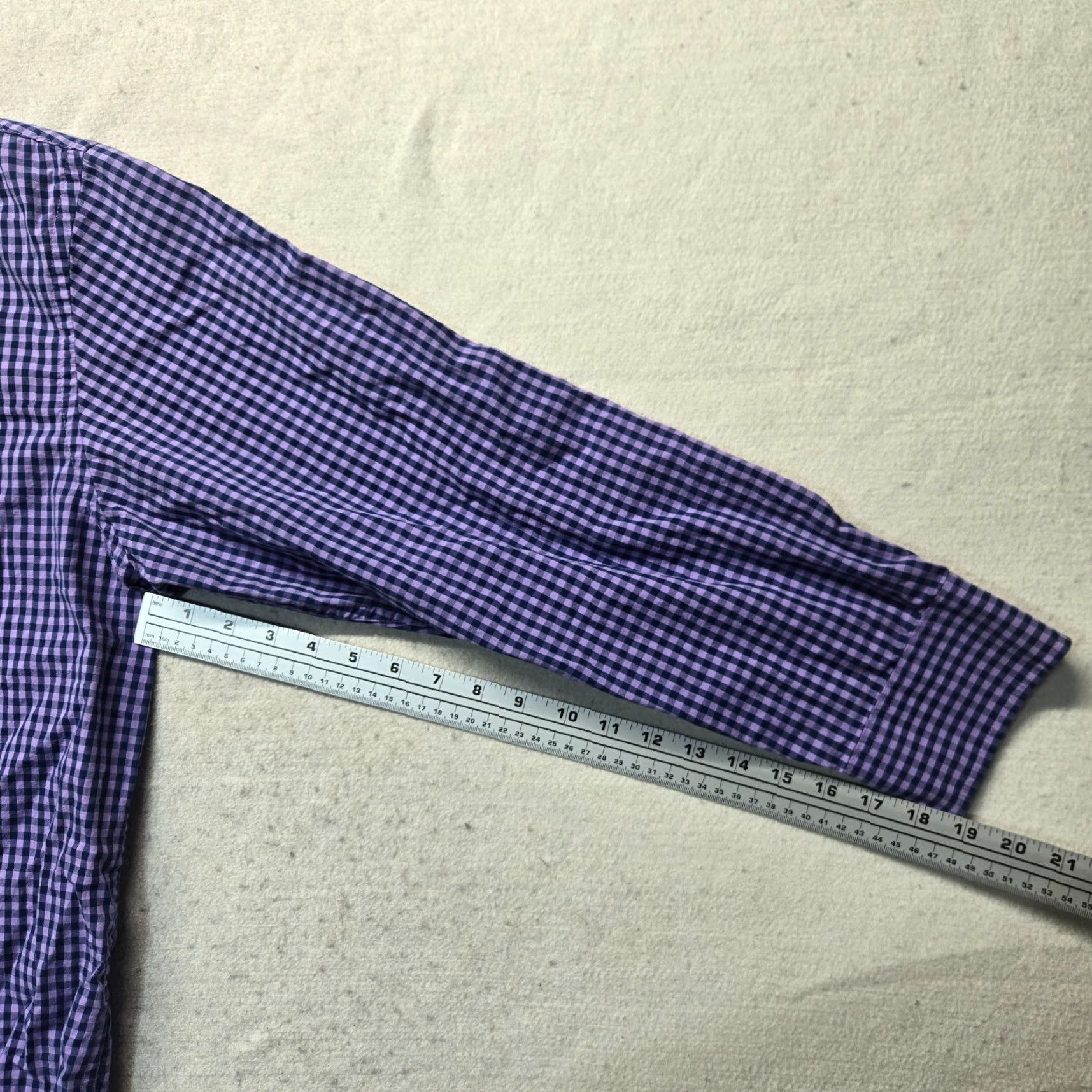 Izod IZOD Button-Up Shirt Purple Checkered Long Sleeve Adult Men Size L Large Purple Slim Fit Cotton Button-Down Short Sleeve? Size US L / EU 52-54 / 3 - 5 Thumbnail