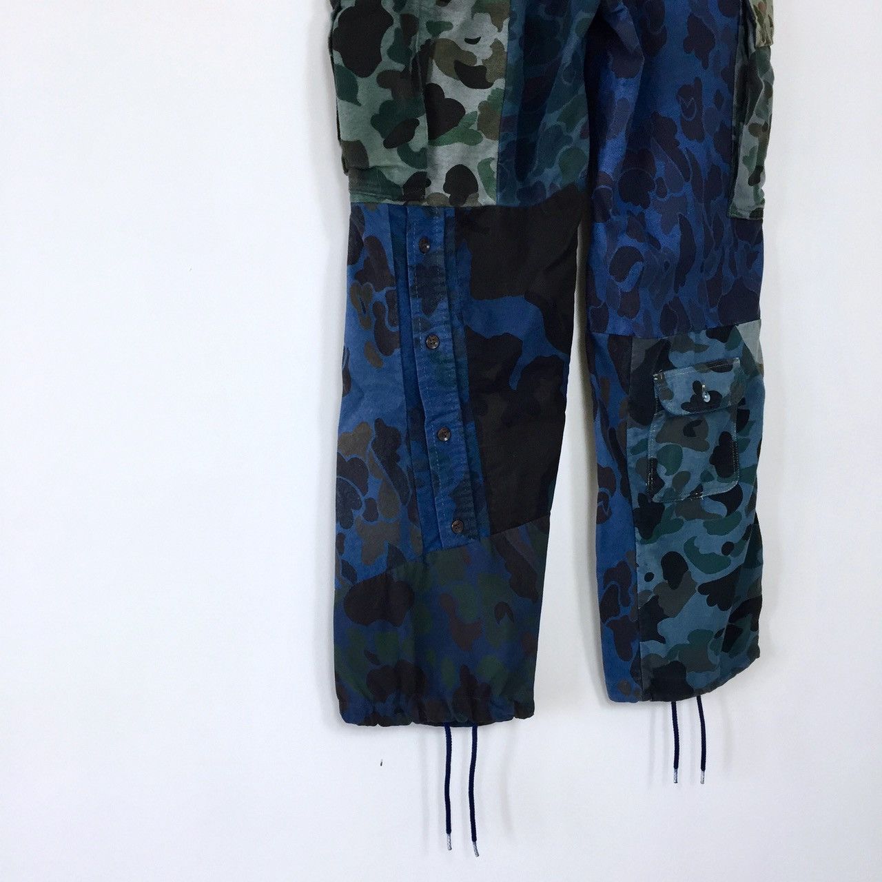 Needles REBUILD BY NEEDLES FW16 PATCHWORK CAMO PANTS Size US 34 / EU 50 - 4 Thumbnail