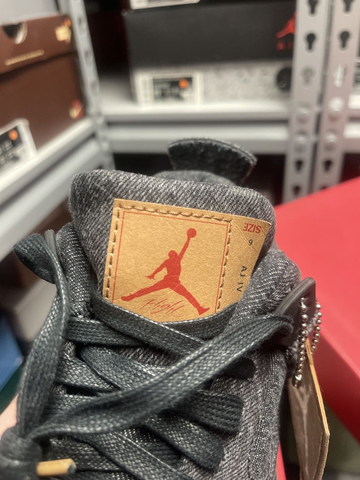Jordan Brand Size 6 - Levi's x Air Jordan 4 Retro Black Denim Very Clean Size US 6 / EU 39 - 12 Thumbnail