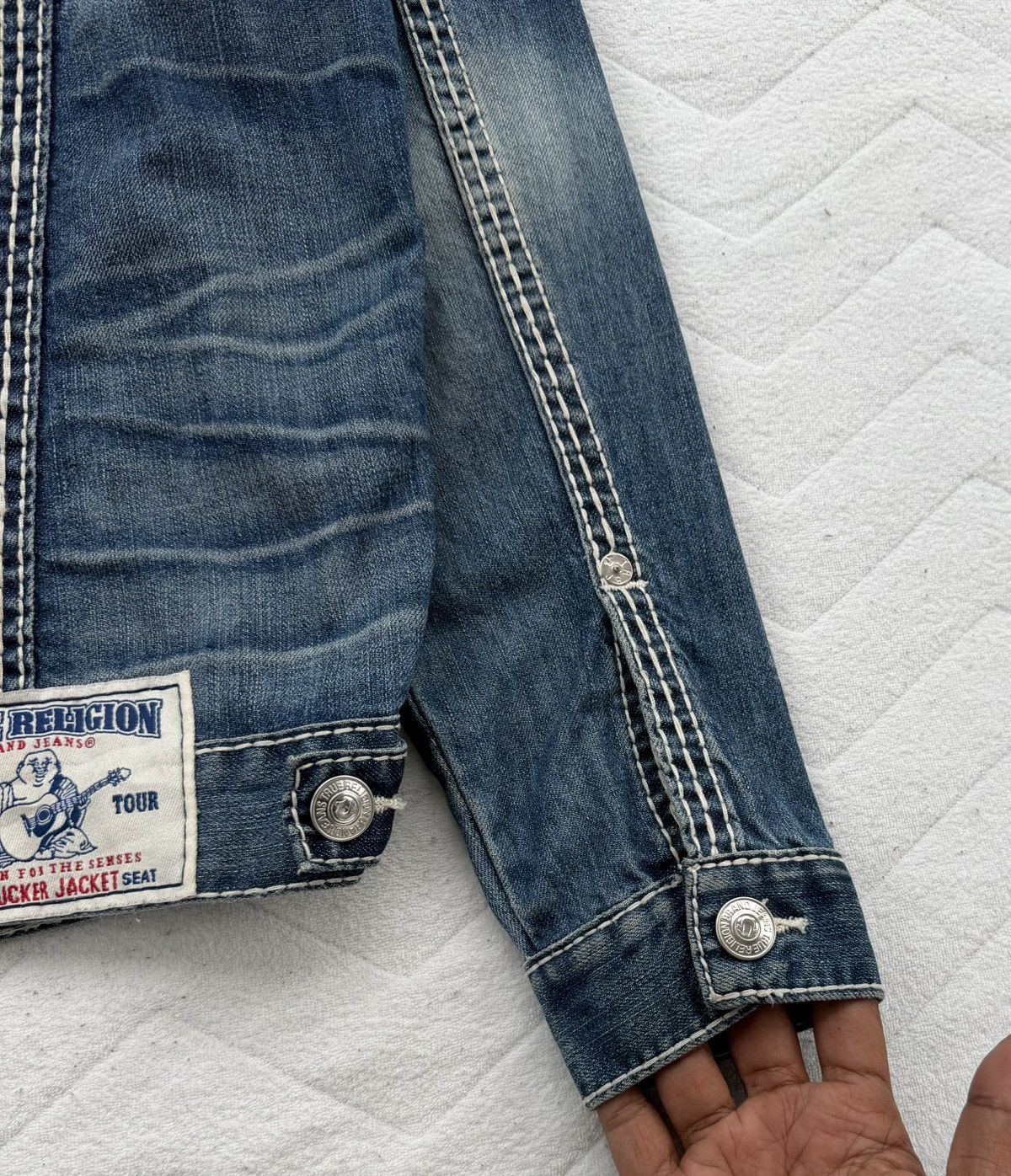 True Religion True Religion Big T Trucker Denim Jacket Blue Medium Wash Size US M / EU 48-50 / 2 - 9 Thumbnail