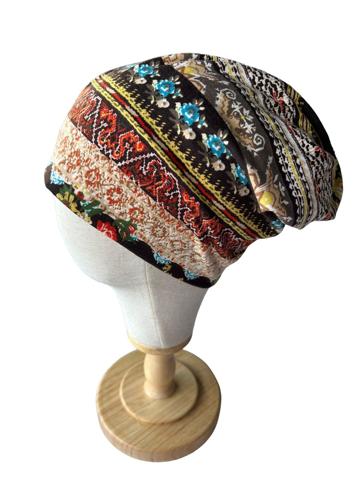Vintage Unknown Reversible Batik Nice design Beanie Hats🔥 Size ONE SIZE - 2 Thumbnail