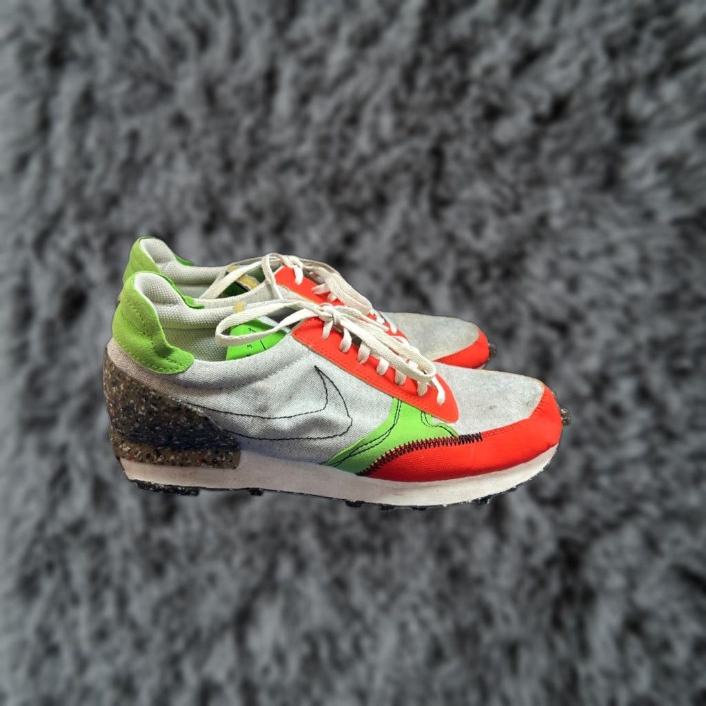Nike Nike Daybreak Type M2Z2 Sneaker CW6915-001 Men's 9.5 Team Orange Multicoloured Size US 10 / EU 43 - 1 Thumbnail