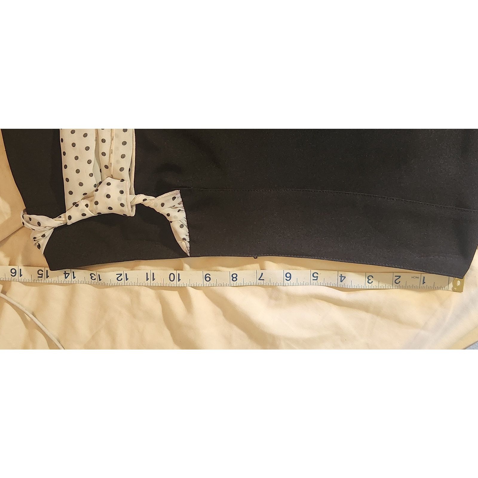 Vintage Vintage Women's 2-Piece Blazer & Skirt Suit Set Black Size 9 Size ONE SIZE - 9 Thumbnail