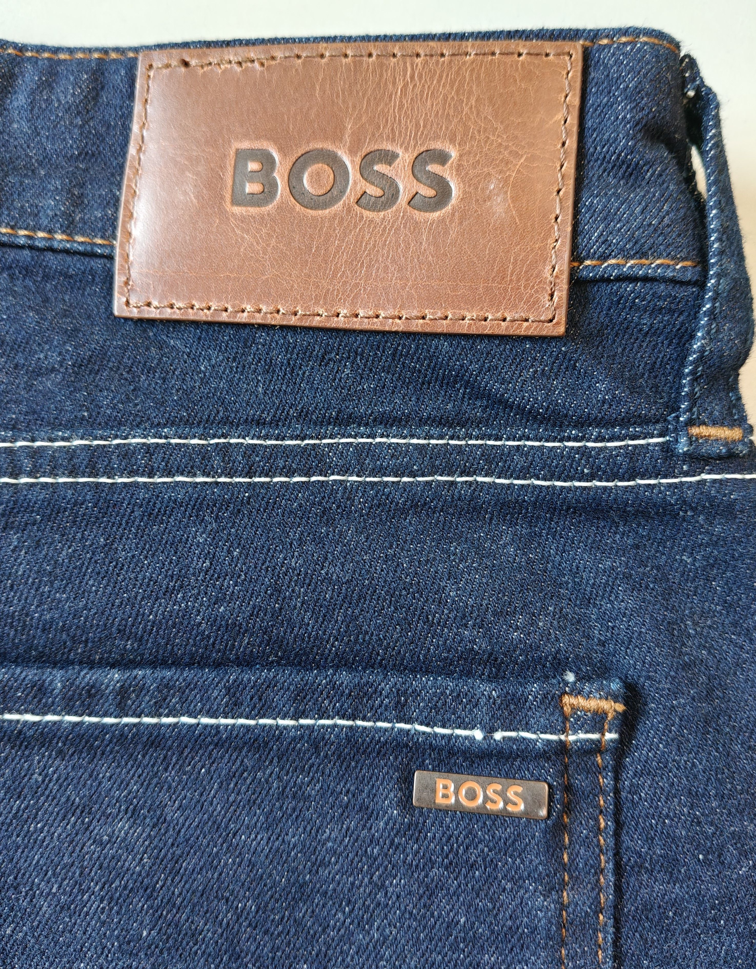 Hugo Boss HUGO BOSS Regular fit Men's Jeans Free Shipping T/6133 Size US 36 / EU 52 - 5 Thumbnail