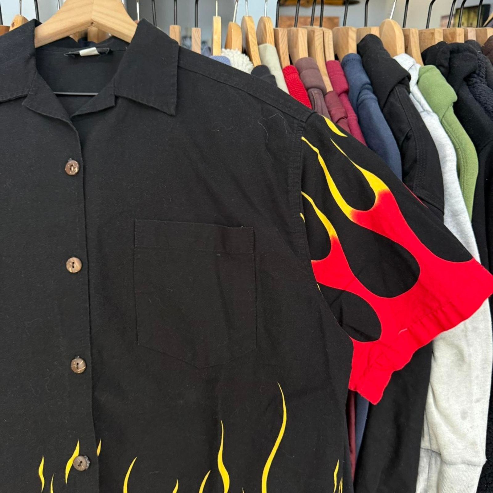 Other Vintage 90s flame button up Size US L / EU 52-54 / 3 - 3 Thumbnail