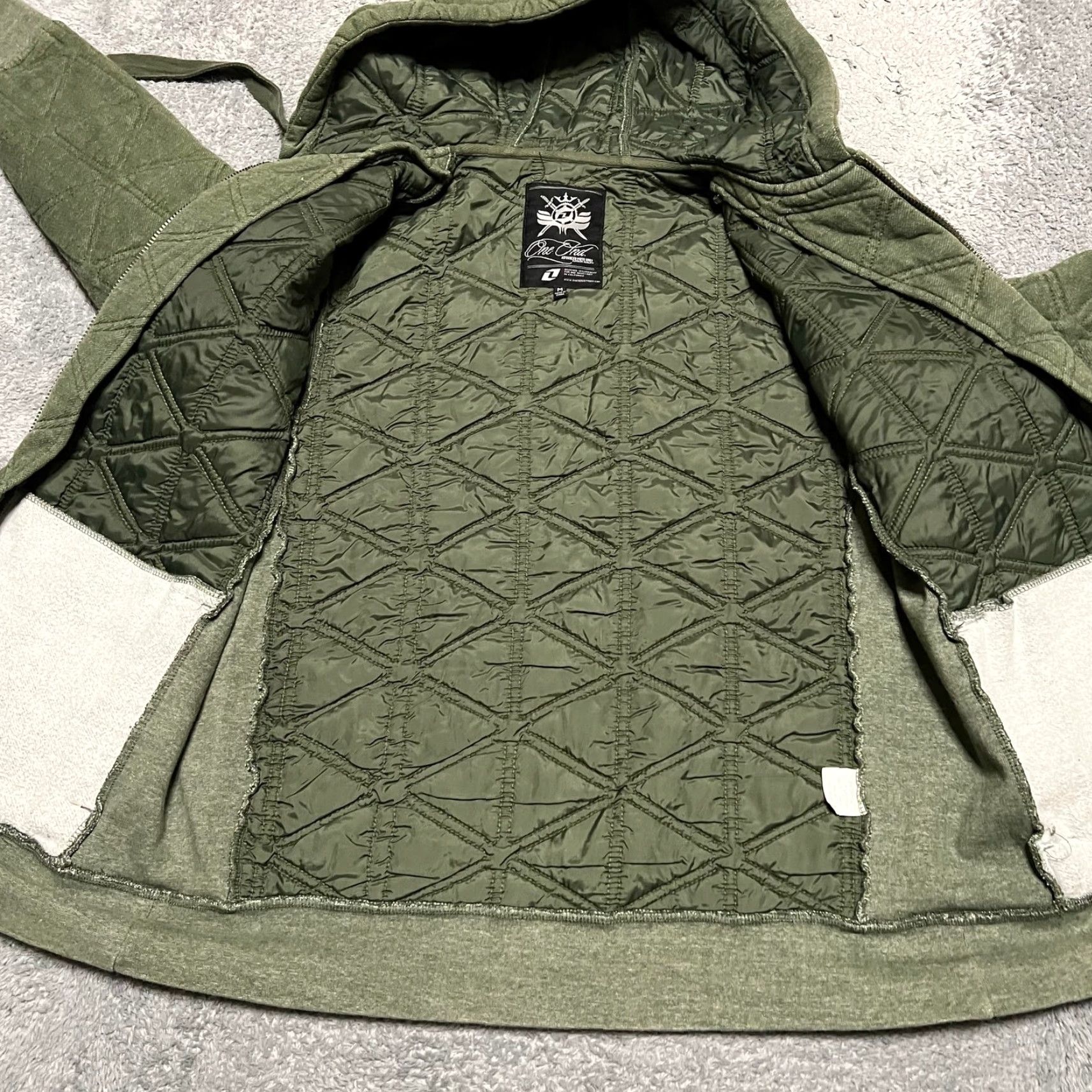 Industrie **ONE Industries Green Full Zip Moto Jacket Mens Medium** User: ONE Industries Green Full Zip Moto Hoodie Jacket Mens Medium Size US M / EU 48-50 / 2 - 6 Thumbnail