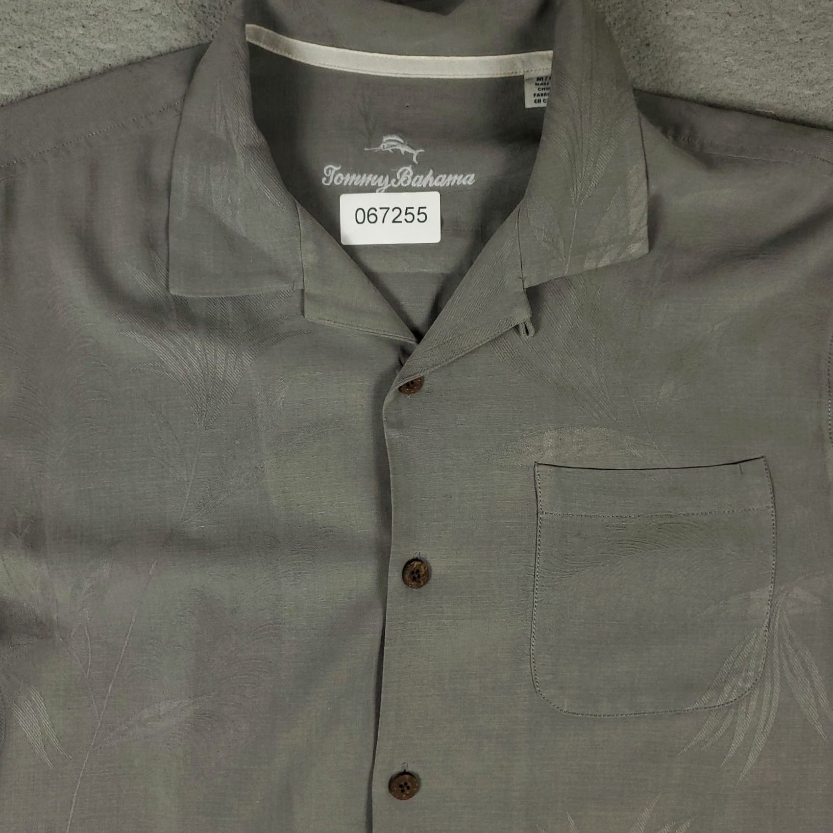 Tommy Bahama Tommy Bahama Shirt Mens M Gray Silk Hawaiian Button Up Short Sleeve Shirt Size US M / EU 48-50 / 2 - 2 Thumbnail