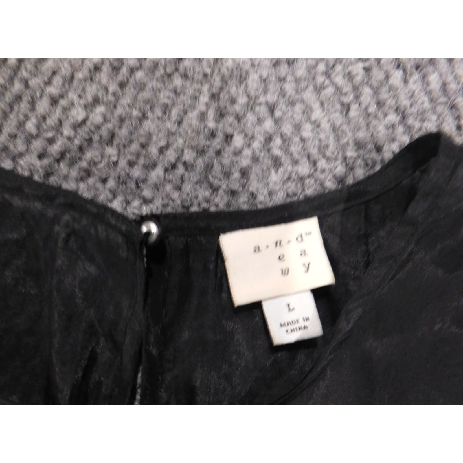 Vintage A New Day Blouse Shirt Womens Large L Black Sheer Round Neck Pullover Casual Button Bas ic Polyester Regular Down 90s? Size L / US 10 / IT 46 - 5 Thumbnail