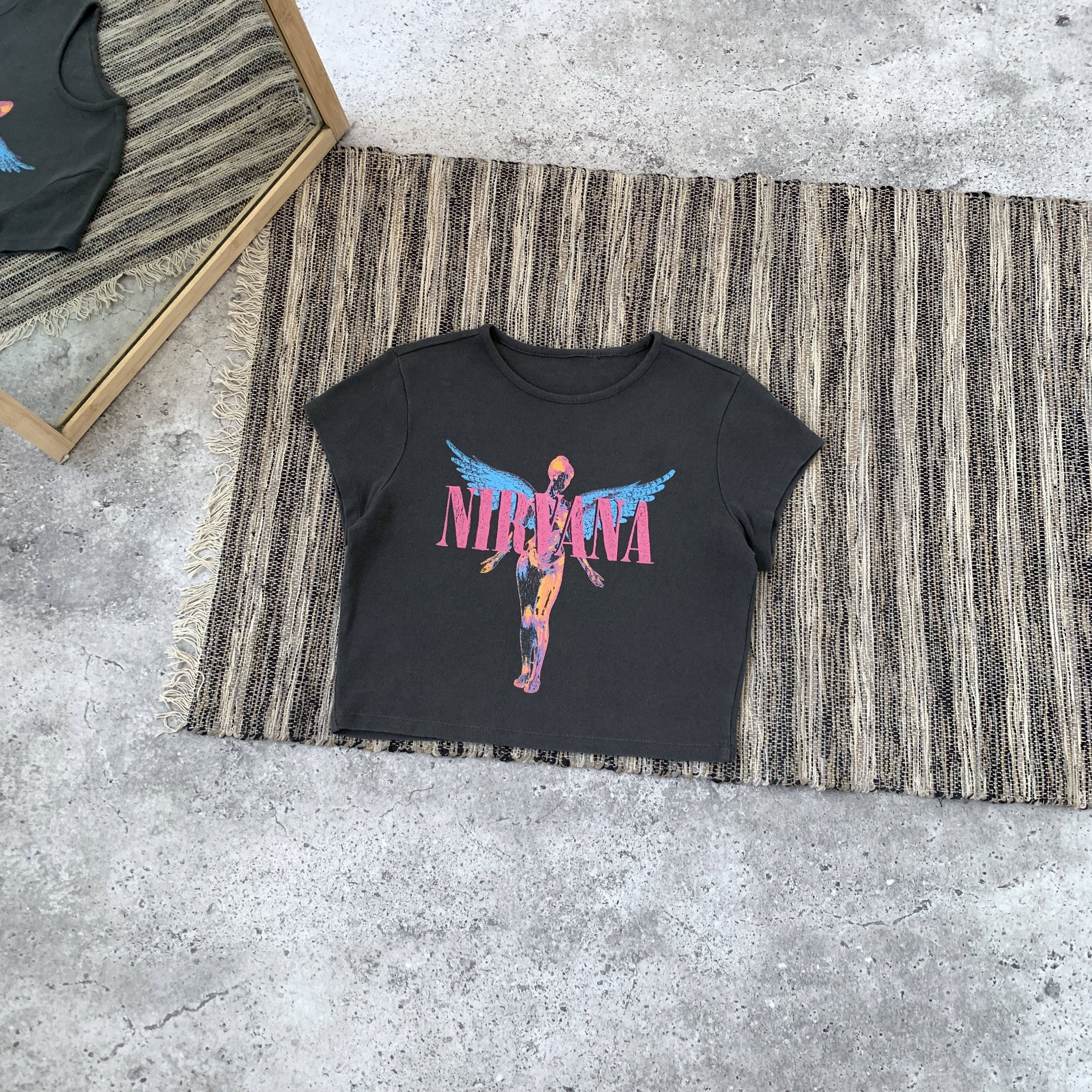 Nirvana Nirvana Women's Graphic Crop Top Tee Shirt Grey Size M / US 6-8 / IT 42-44 - 3 Thumbnail