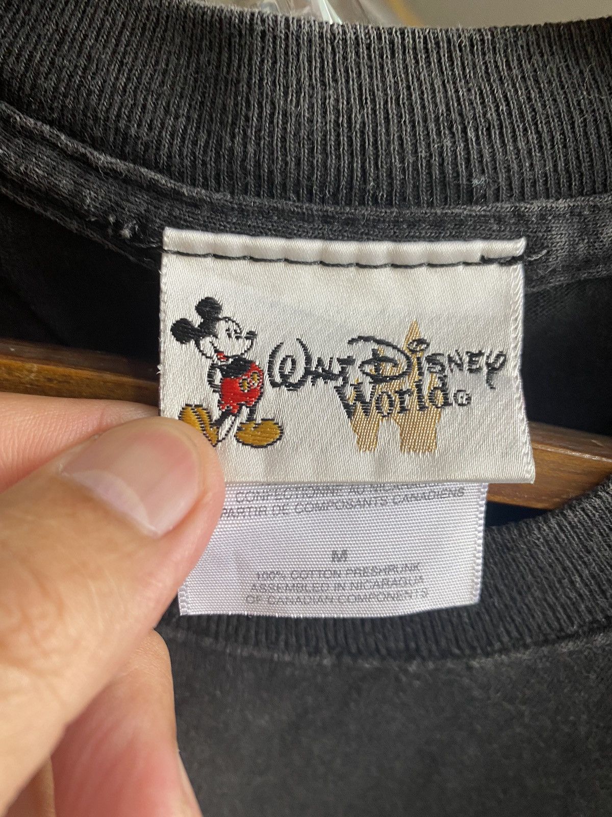 Disney VINTAGE MICKEY MOUSE TSHIRT Size US M / EU 48-50 / 2 - 19 Thumbnail