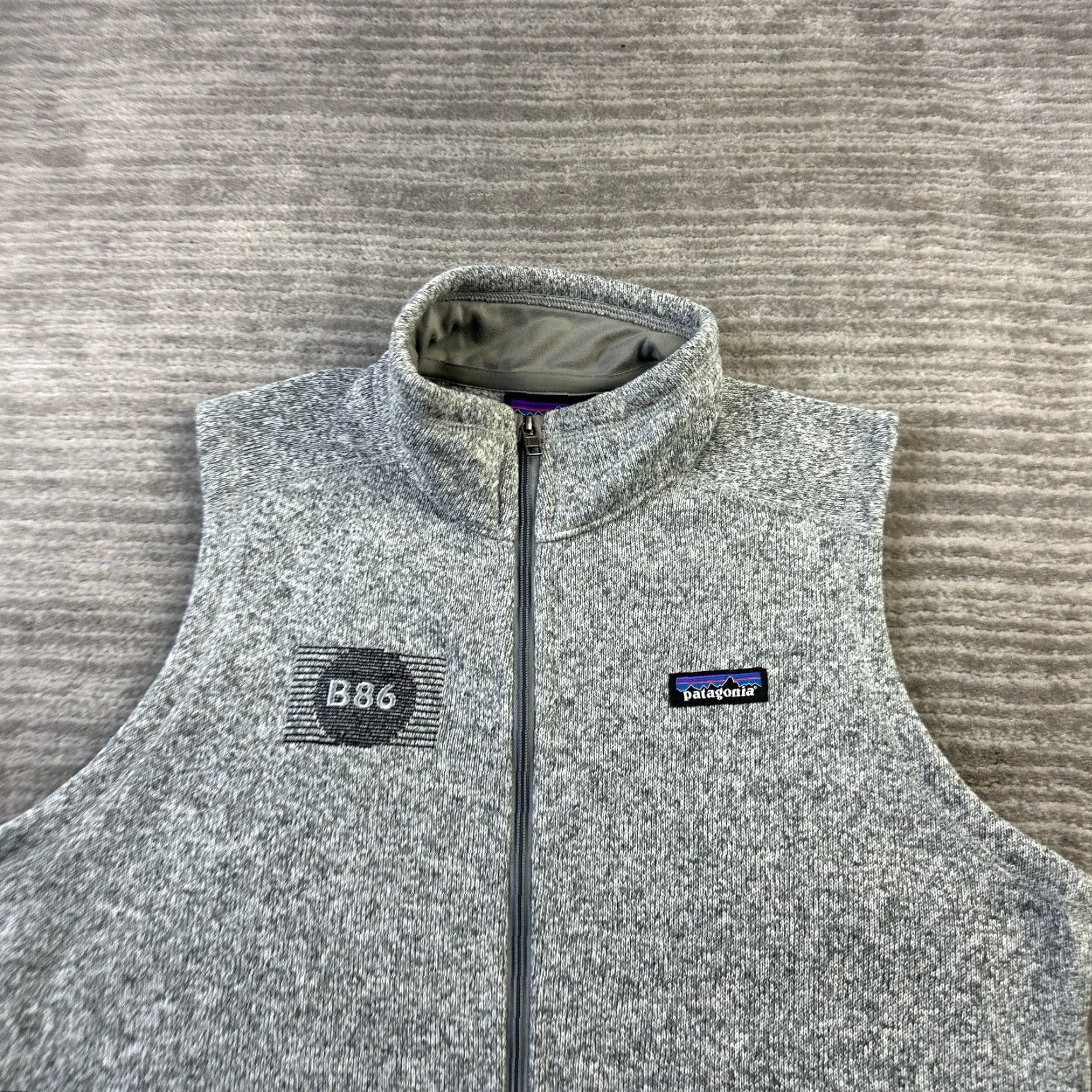 Patagonia Patagonia Vest Womens Large Gray Full Zip Outdoor Fleece 25887 Better Sweater Coat Bomber Style Size L / US 10 / IT 46 - 3 Thumbnail