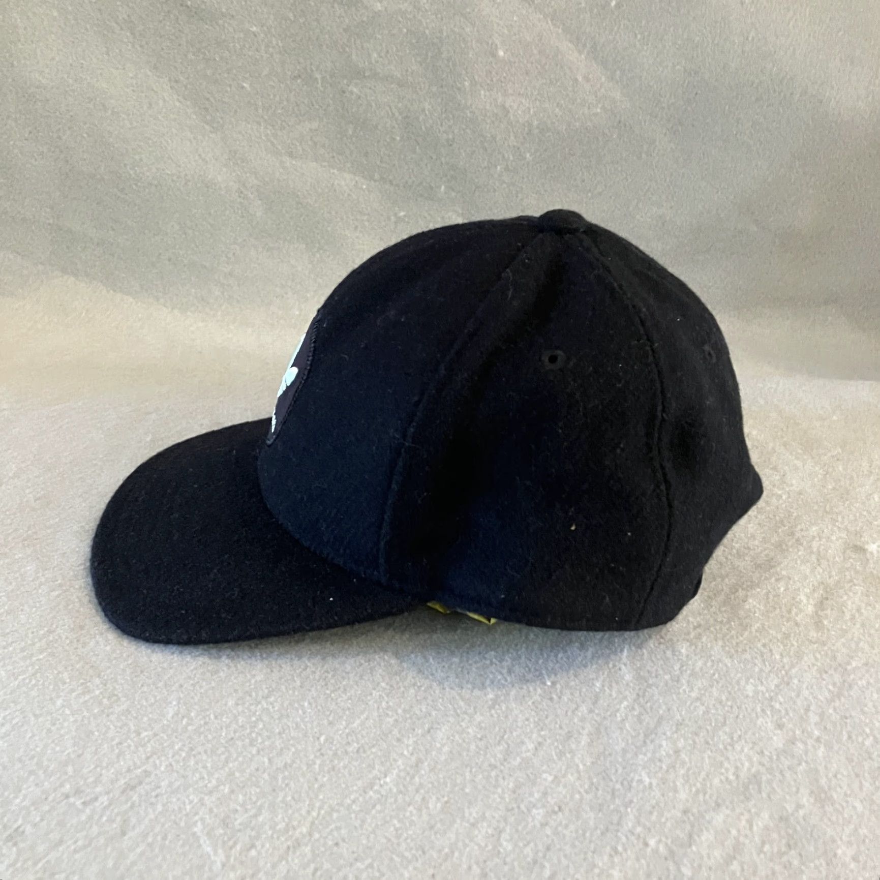 Adidas VINTAGE Adidas Snapback Hat Mens Black Skateboarding Wool Blend Cap Size ONE SIZE - 4 Thumbnail