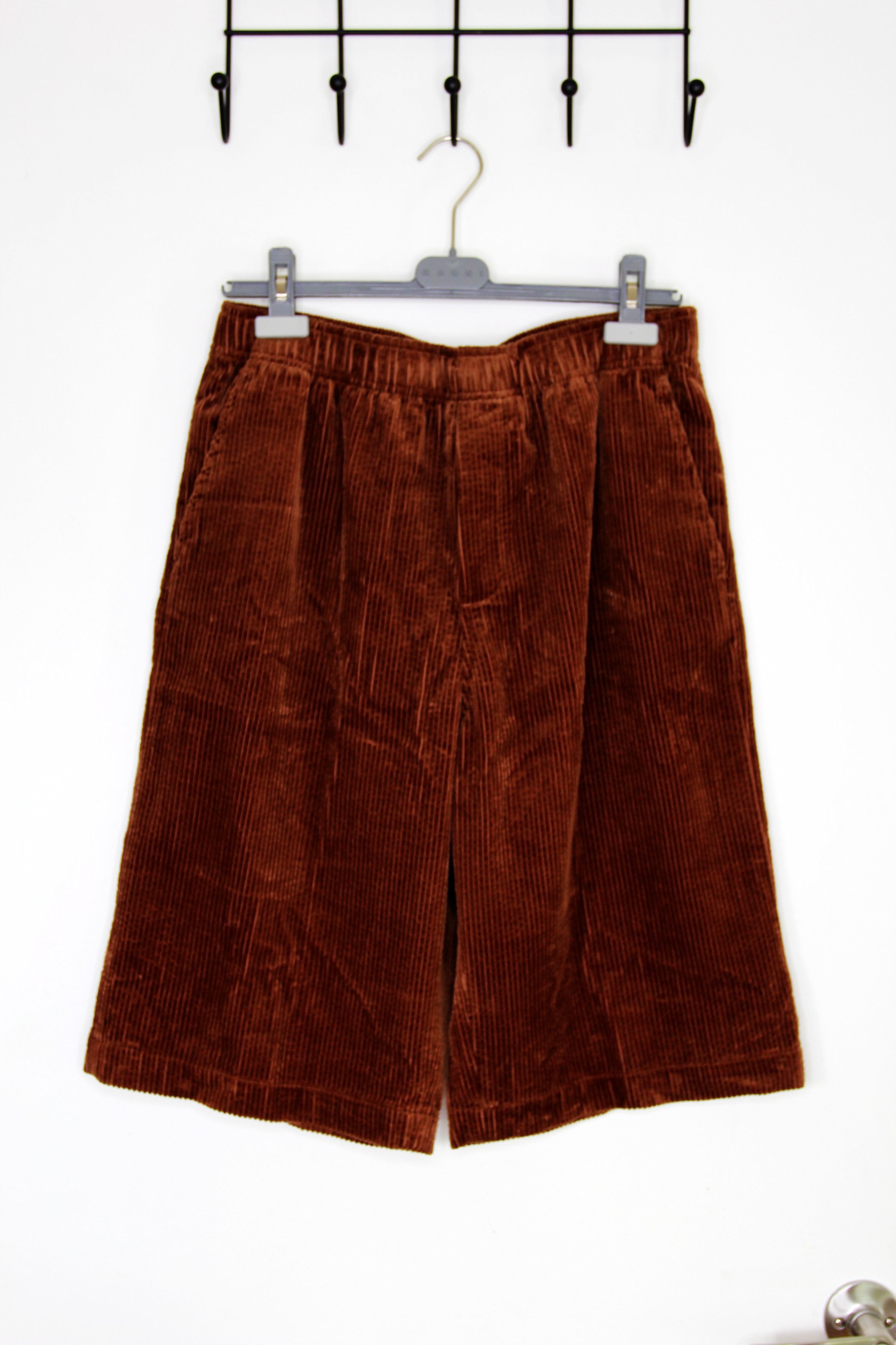 Wood Wood BNWT SS25 WOOD WOOD BRETT CORDUROY SHORTS M Size US 32 / EU 48 - 2 Thumbnail