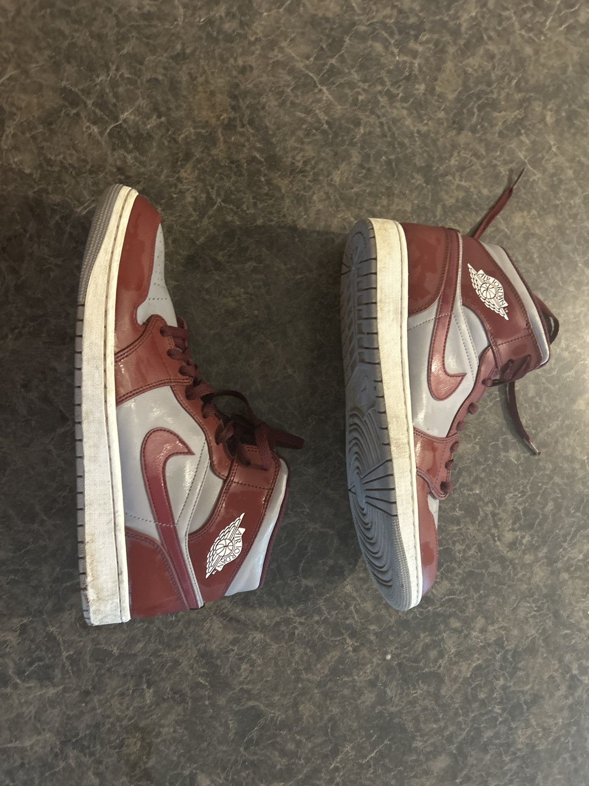 Jordan Brand × Nike Nike Air Jordan 1 Burgundy and Grey Size US 13 / EU 46 - 1 Thumbnail