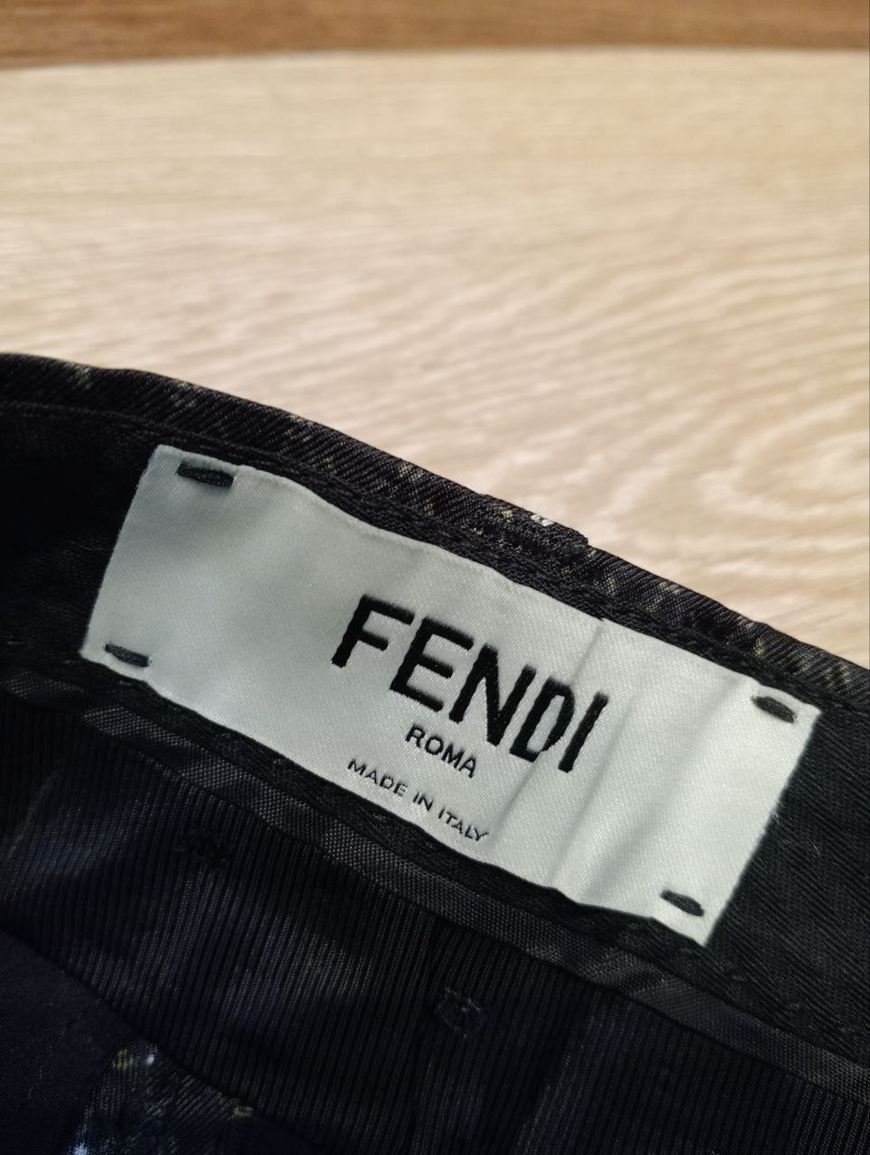 Fendi LUXURY FENDI BAGGY SILK PANTS Size 25" / US 0 / IT 36 - 6 Thumbnail