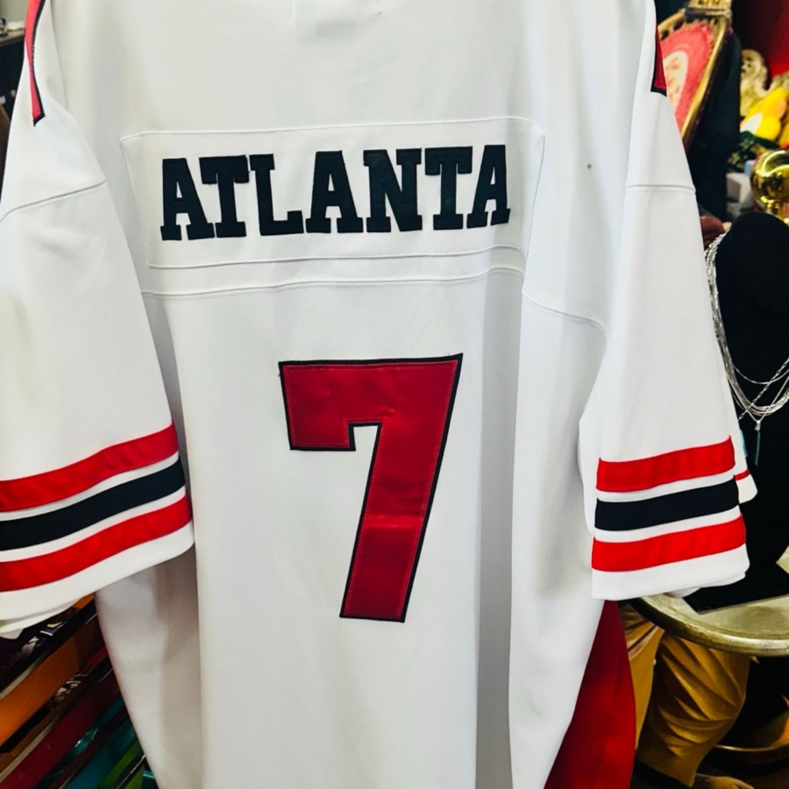Vintage Vintage DMX Players of the Year Michael Vick #7 ATLANTA Size US XXL / EU 58 / 5 - 5 Thumbnail