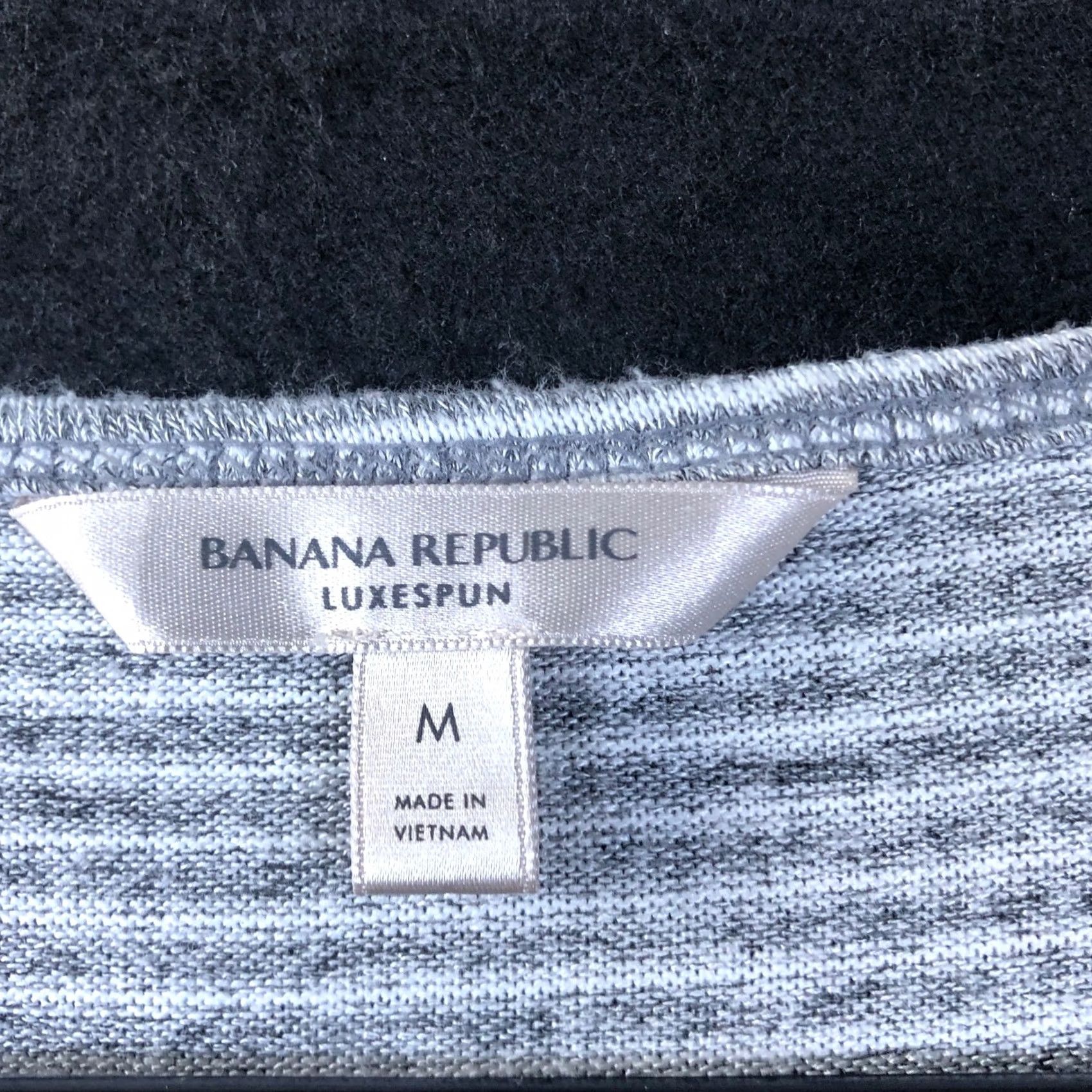 Banana Republic Banana Republic Womens Shirt Gray White Striped Crew Neck Short Sleeve Stretch M Shirt Women Casual Workwear Wedding 90s Normcore Preppy Momcore Size M / US 6-8 / IT 42-44 - 4 Thumbnail