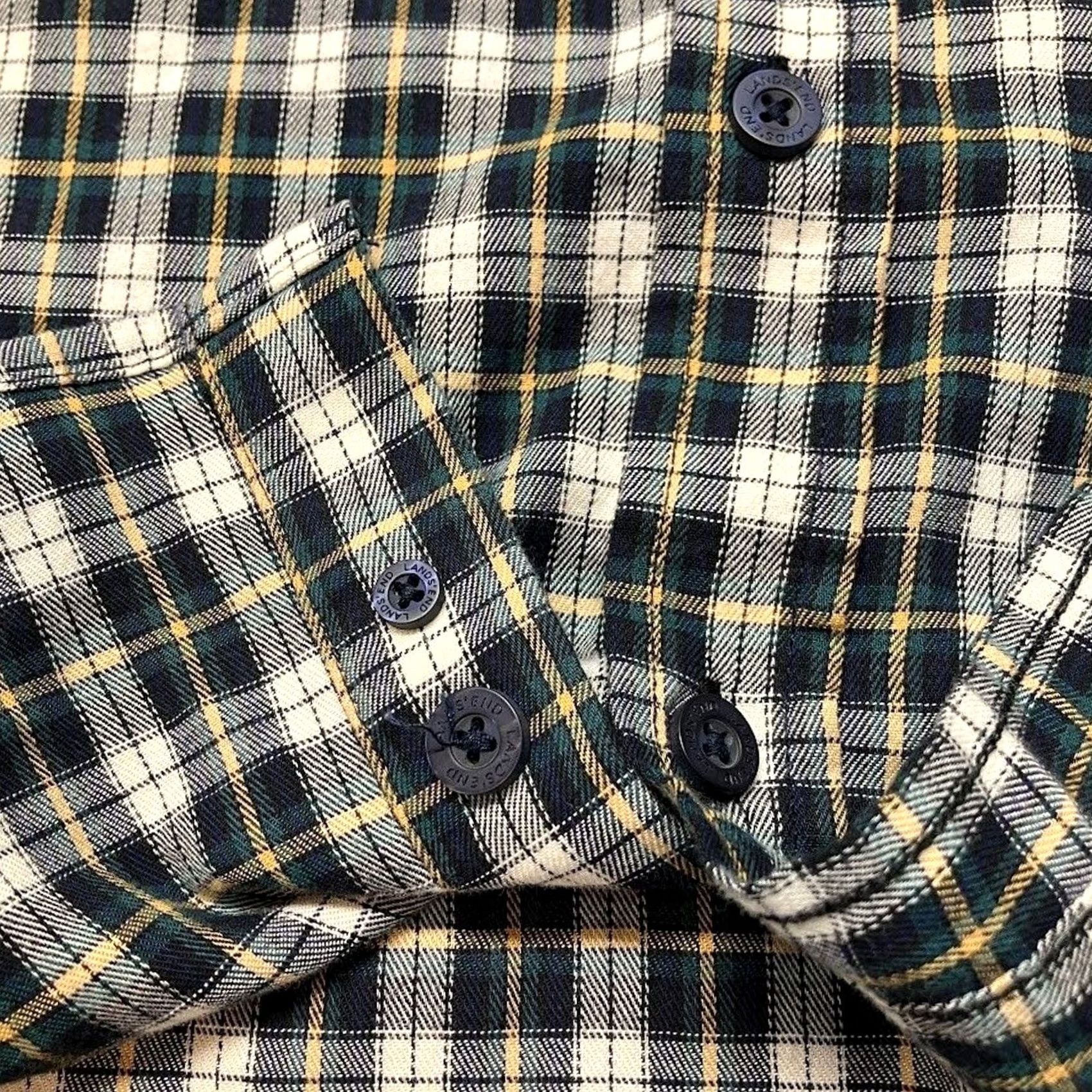 Lands' End Lands' End Shirt Mens XL Green Classic Plaid Super Soft Long Sleeve Button Down Size US XL / EU 56 / 4 - 6 Thumbnail