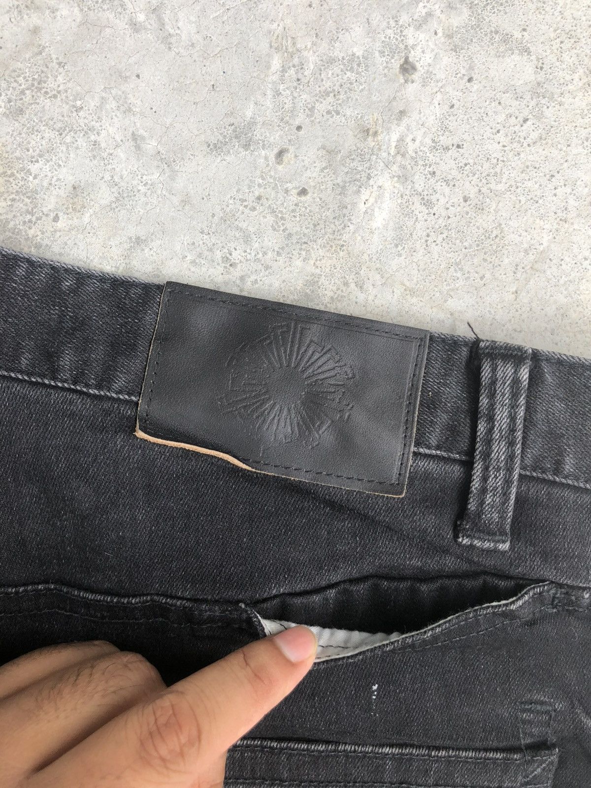 Tornado Mart Tornado Mart Distressed Skinny Jeans Size US 34 / EU 50 - 18 Thumbnail