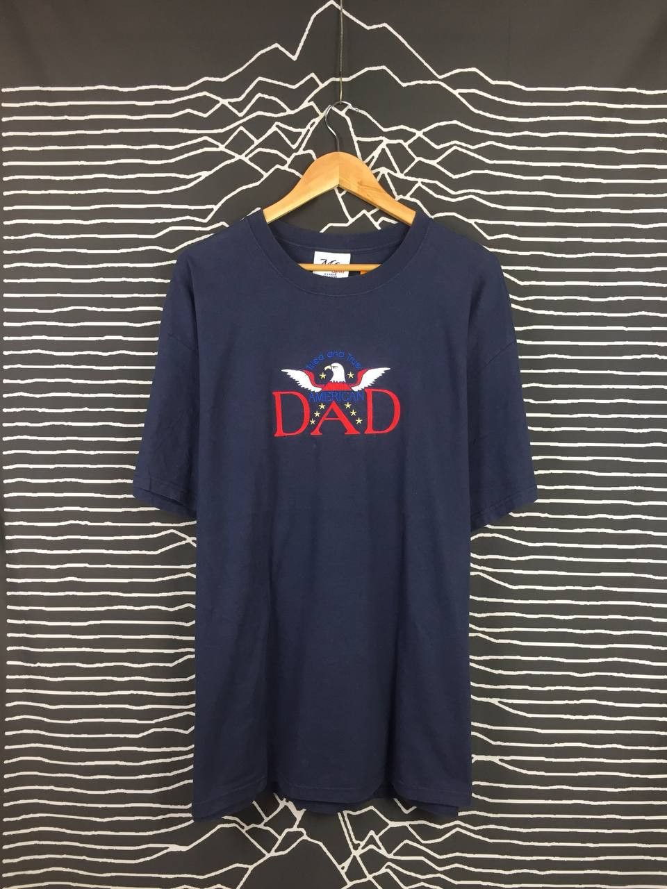 Vintage Vtg MC Sport American Dad "Tried and True" Eagle Crest Tee Size US XL / EU 56 / 4 - 2 Thumbnail
