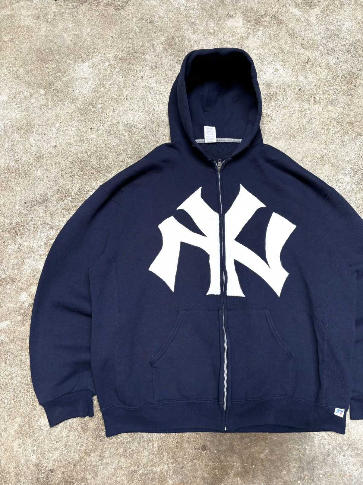 Vintage Russell NY New York Yankees Hoodie Paint Size US XXL / EU 58 / 5 - 2 Thumbnail