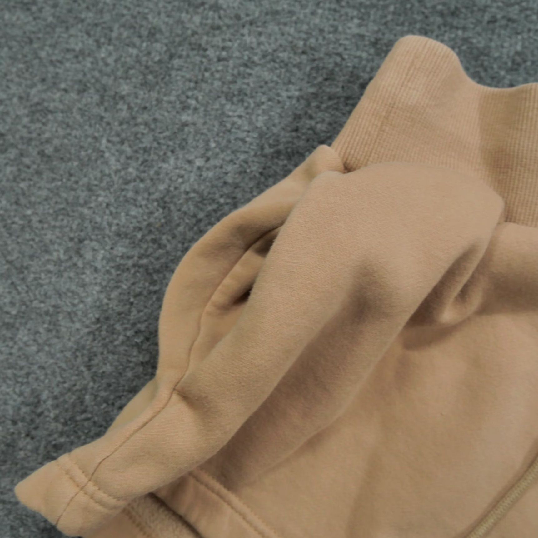 Nike Nike Shorts Womens XS Tan High Waist Sweat Lounge Gym Drawstring Swoosh Logo Size 26" / US 2 / IT 38 - 4 Thumbnail
