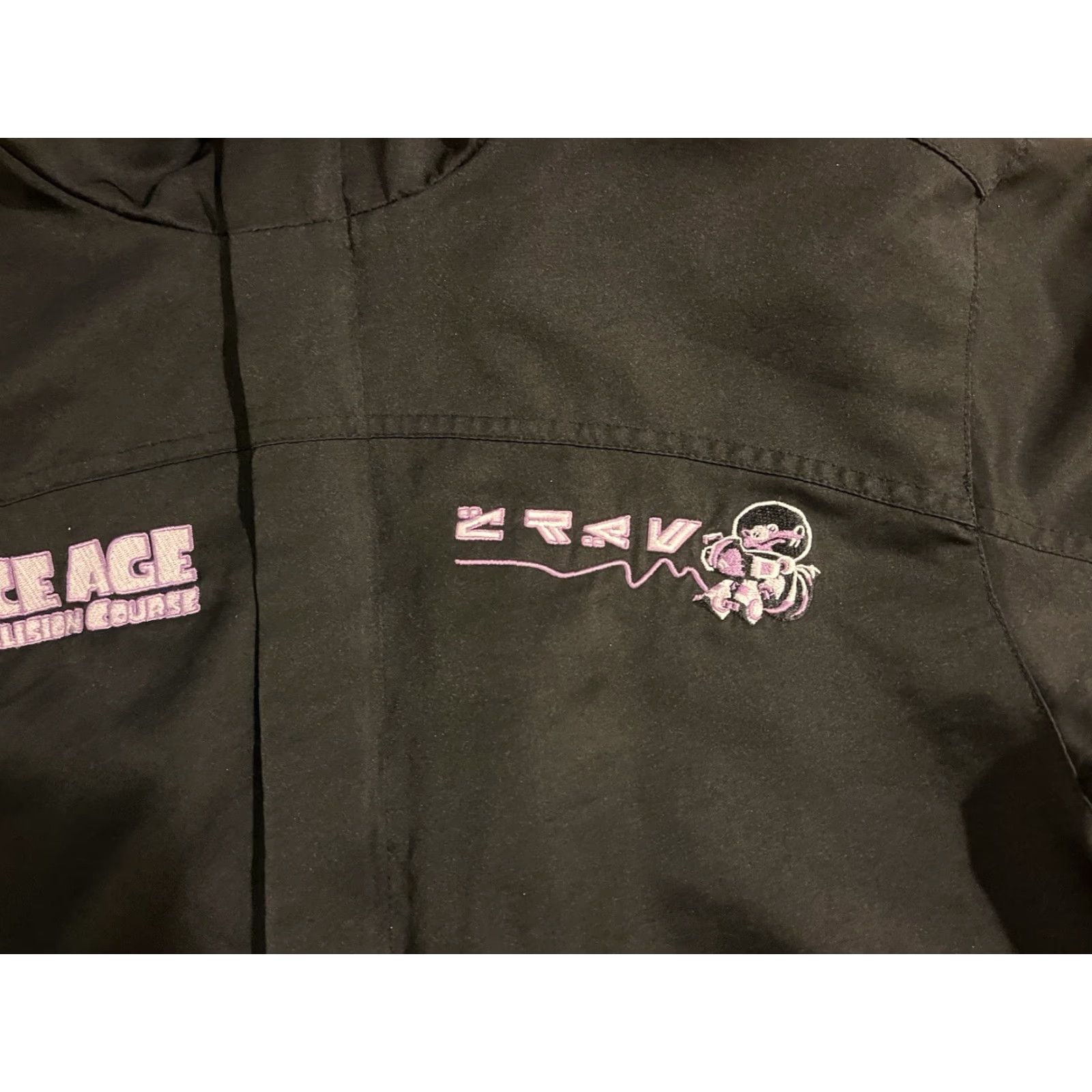 Vintage Ice Age Collision Course Scrat Jacket Men’s S Black Windbreaker Short Jacket 42 Chest Logo Embroidered North End Regular Mens Size US L / EU 52-54 / 3 - 4 Thumbnail
