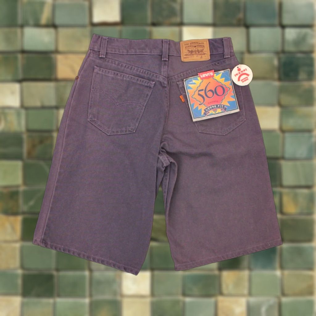 Levi's VINTAGE Levi's Jeans Shorts Men’s 1990s Purple 560 Denim Cotton 30 Inseam 12 Regular size Jorts 90s ? Size US 30 / EU 46 - 1 Thumbnail