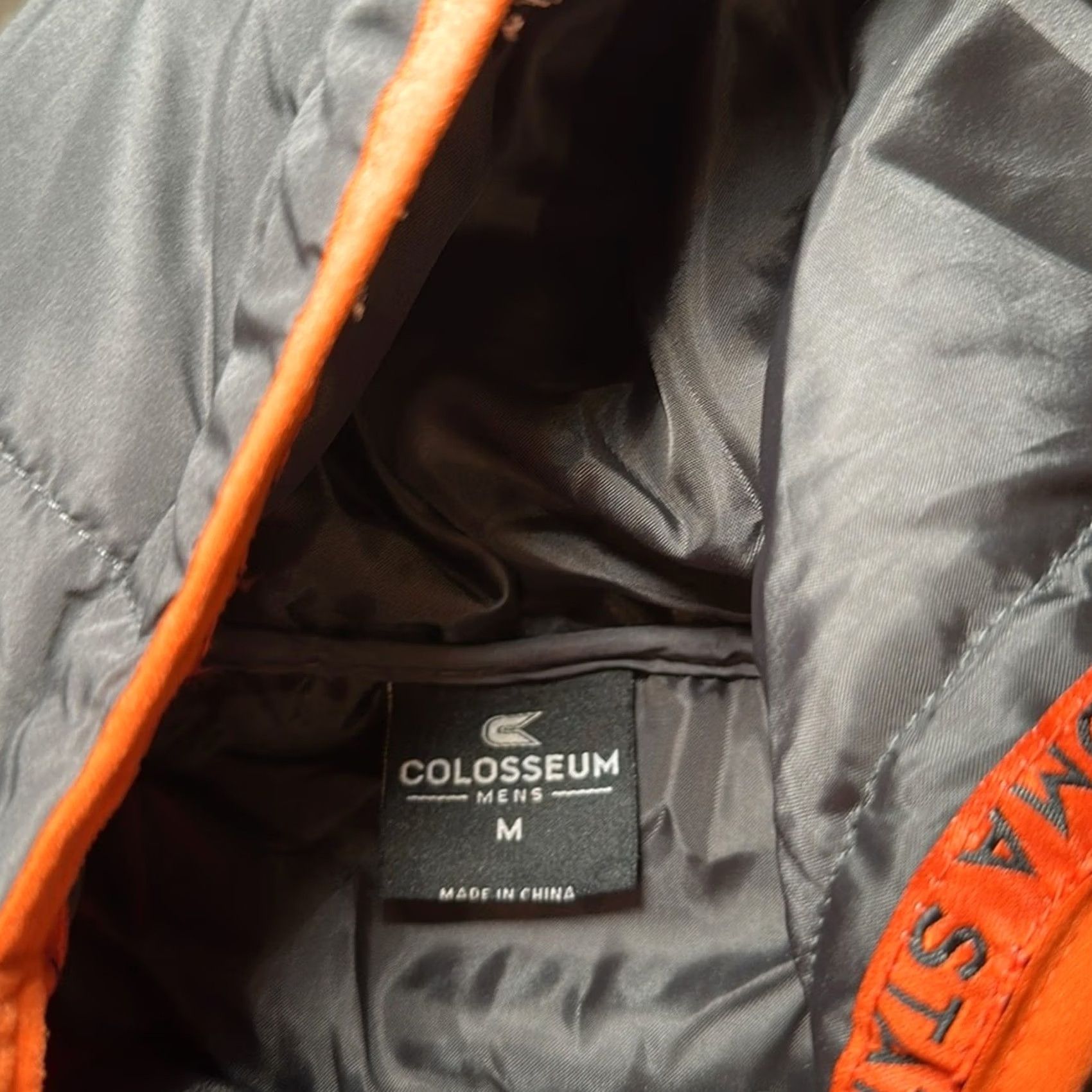 Vintage Oklahoma State Cowboys Colosseum Hooded Puffer Thermal Full Zip Jacket Medium Mens Gray Colosseum Jacket Sportswear Size US M / EU 48-50 / 2 - 7 Thumbnail