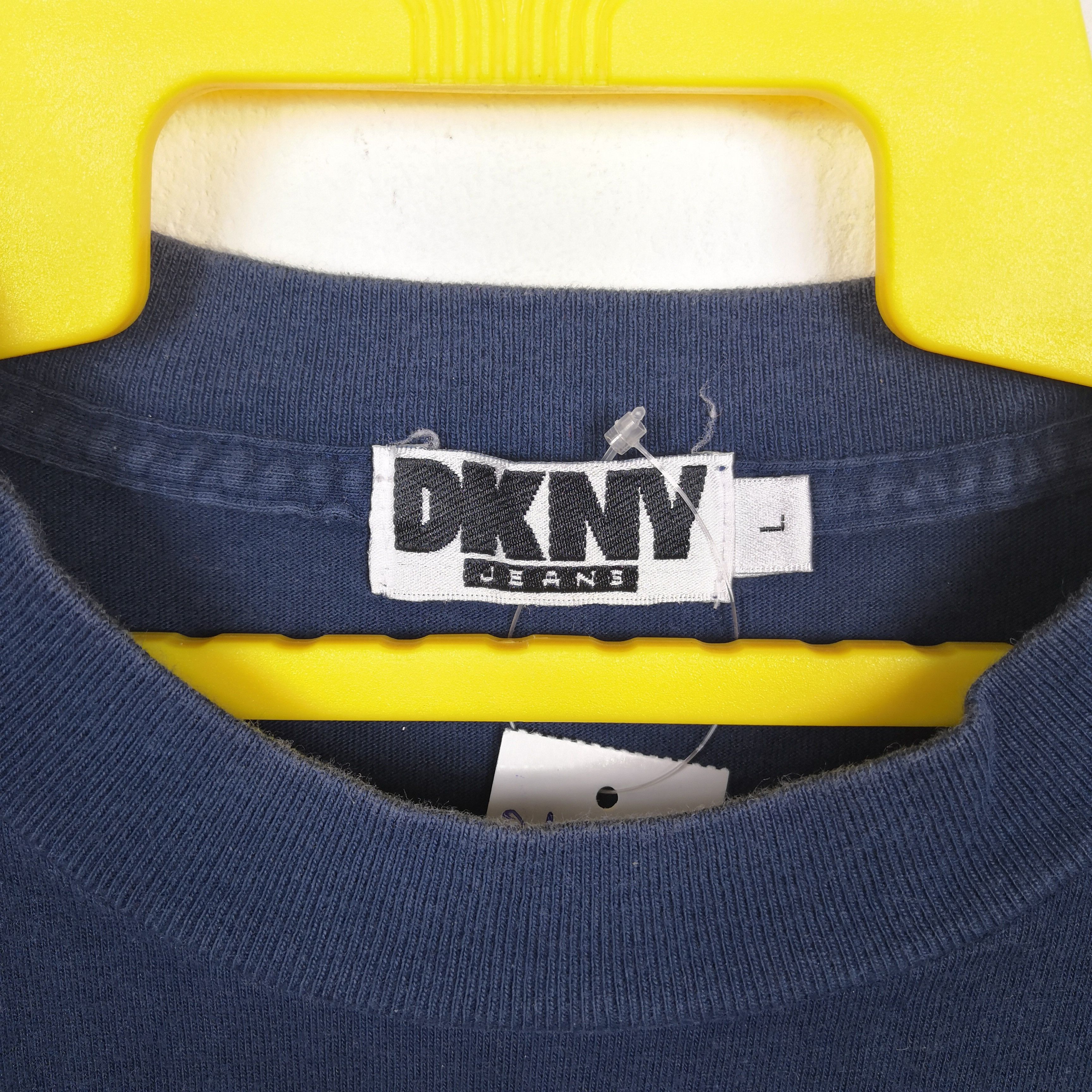 Vintage DKNY T-Shirt Big Spellout Donna Karan Crewneck Tees