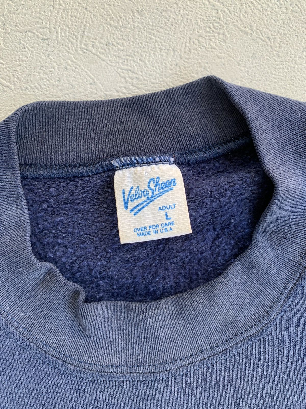 Vintage PERFECT FADDING VTG 90s MICKEY MOUSE by Velva Sheen Size US L / EU 52-54 / 3 - 5 Thumbnail