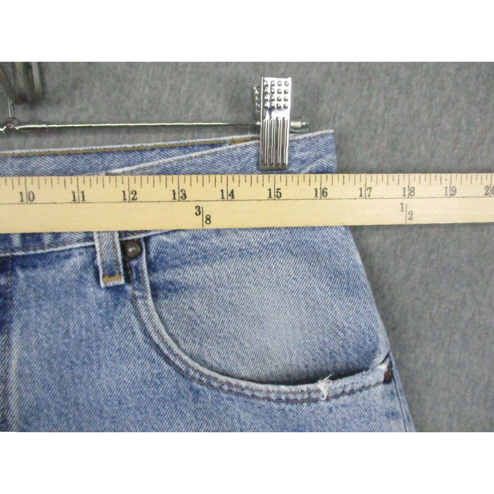 Levi's VINTAGE Levi's Jeans Men’s 32x31 Loose Fit Distressed Denim USA Jeans Size US 32 / EU 48 - 6 Thumbnail