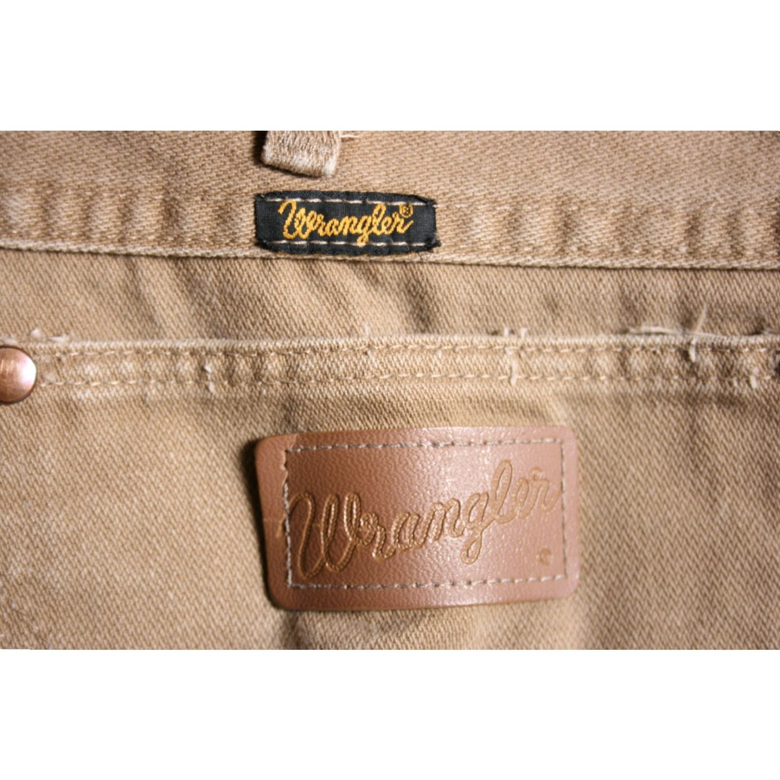 Wrangler VINTAGE Wrangler Jeans Tag 38x32 Tan 36x32 USA Made Denim Straight Mens Jeans Size US 35 - 6 Thumbnail