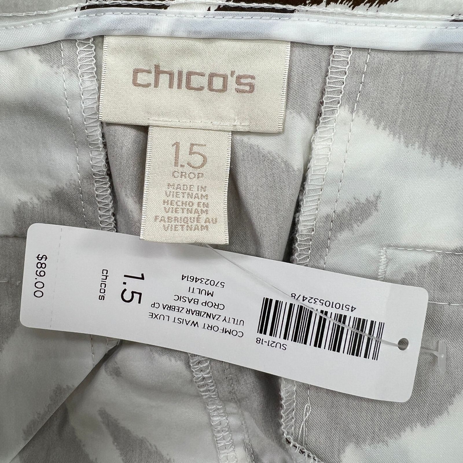 Chicos Chicos Sz 1.5 US 10 M Utility Crop Pants Stretch Zebra NEW Size 34" / US 12 / IT 48 - 11 Thumbnail