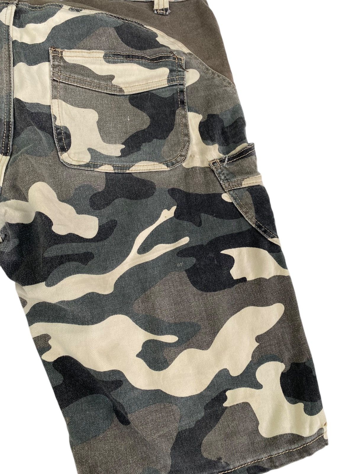 Vintage Vtg Short Pants Camo Design Size US 33 - 5 Thumbnail
