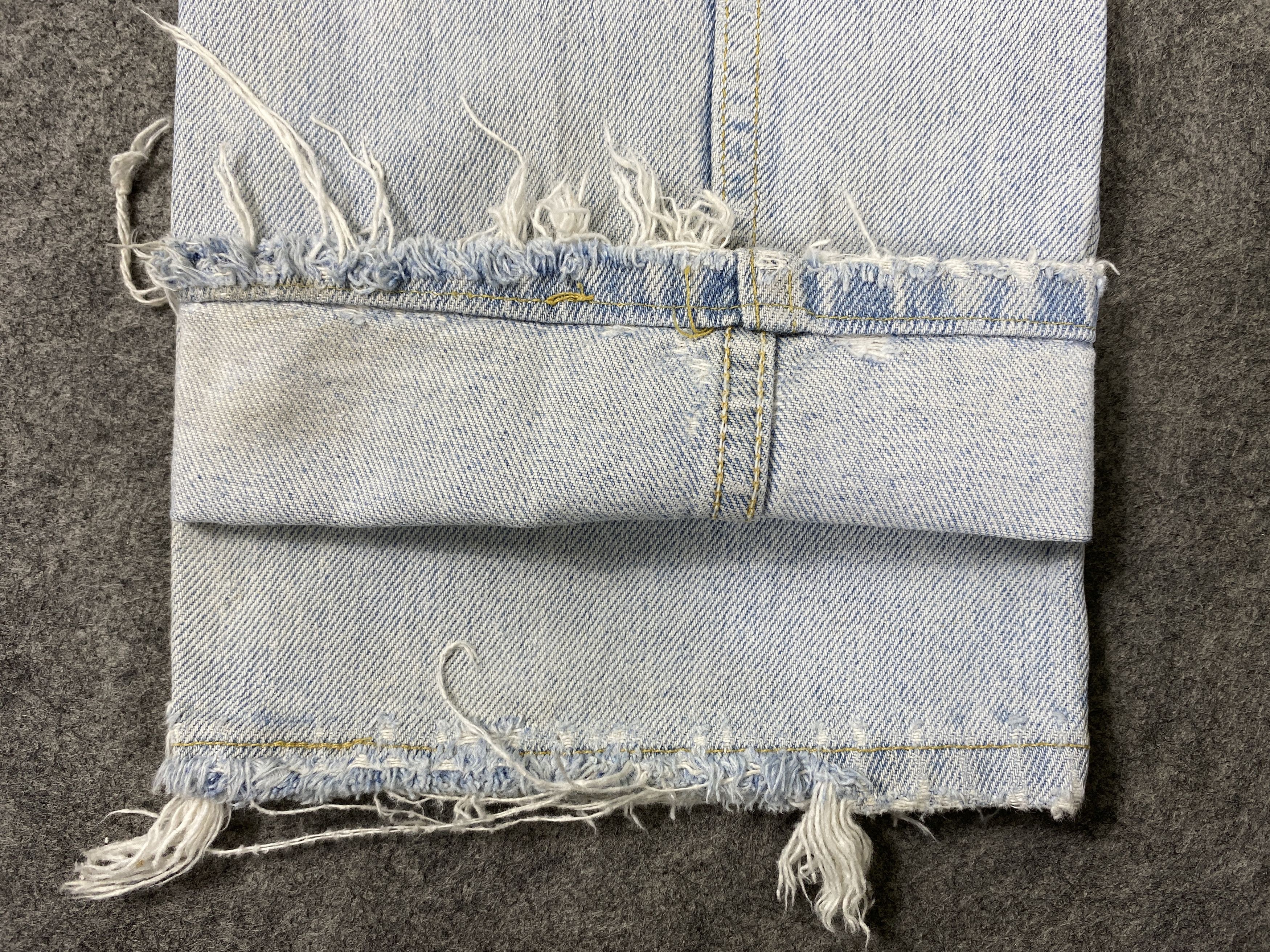 Levi's Light Blue Wash Lee Jeans 32x32 Denim -JN2366 Size US 32 / EU 48 - 9 Thumbnail