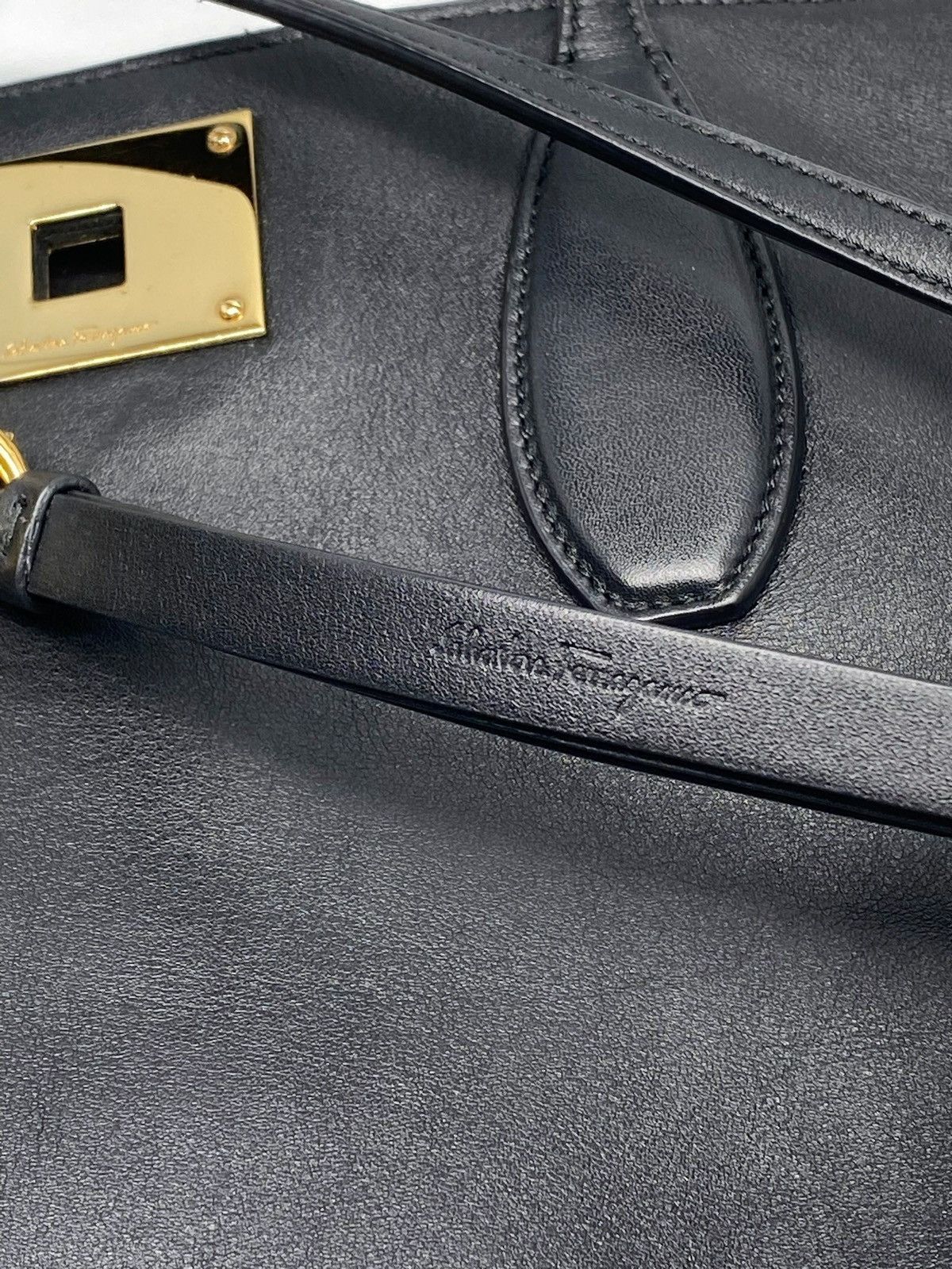 Salvatore Ferragamo Ferragamo Studio Leather Tote Bag Size ONE SIZE - 11 Thumbnail