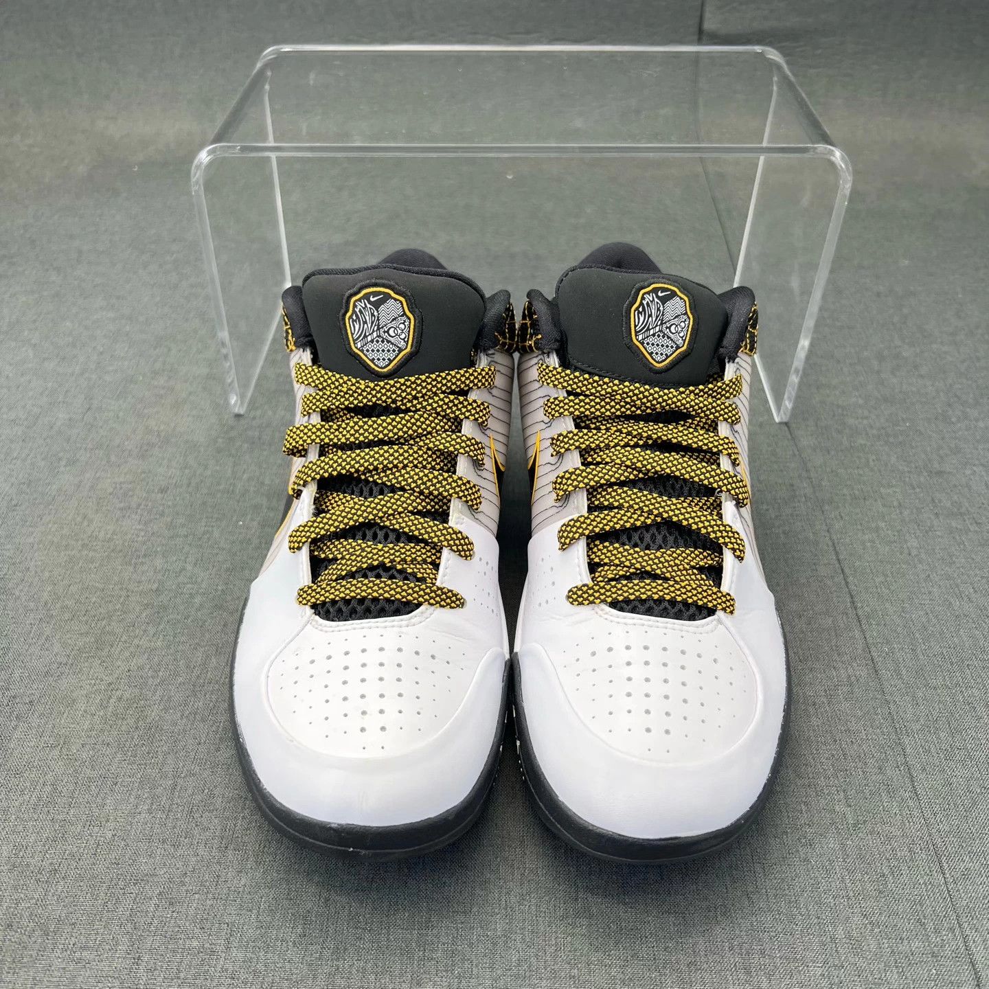 Nike Nike KD4 Playoff White/Yellow 41 1-2 wears like new Size US 8 / EU 41 - 4 Thumbnail