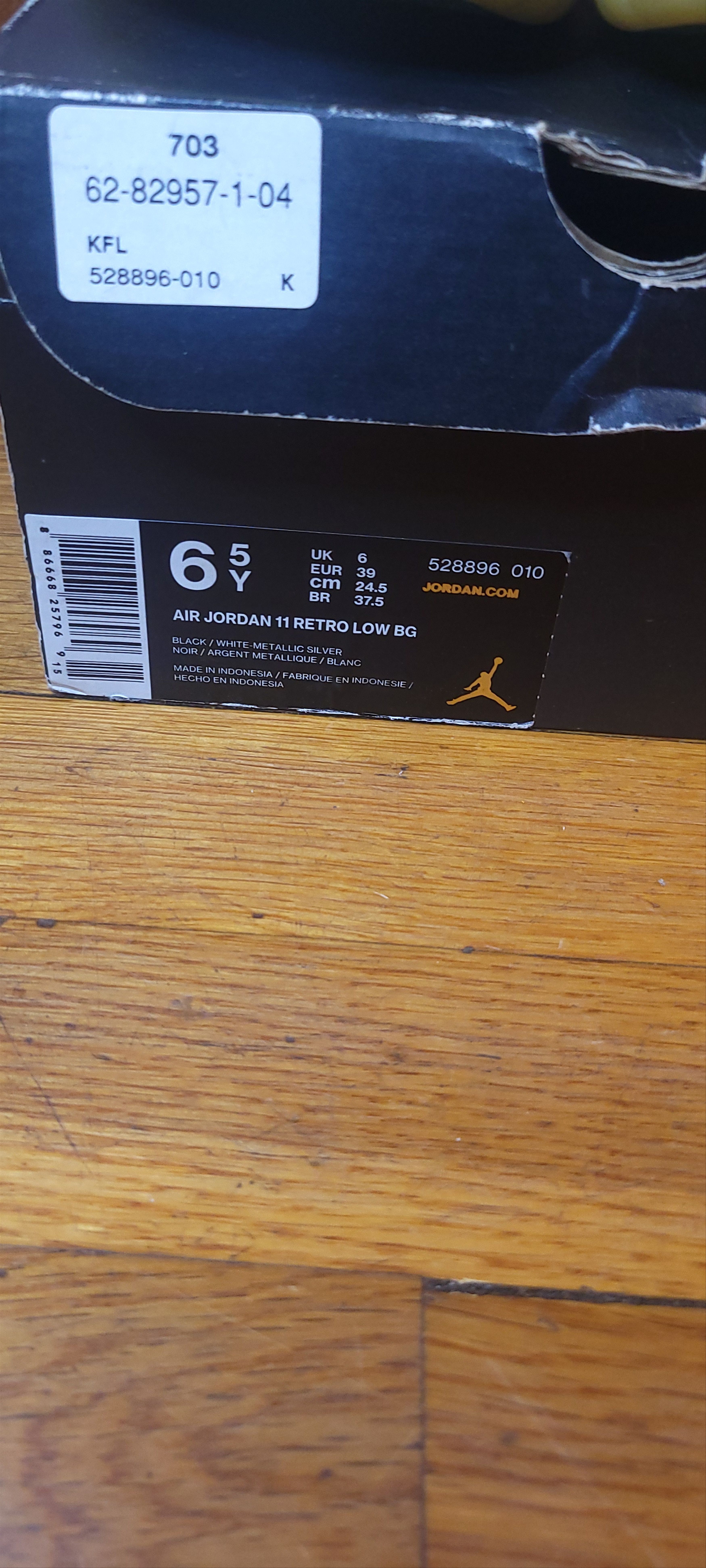 Jordan 11 'Barons'