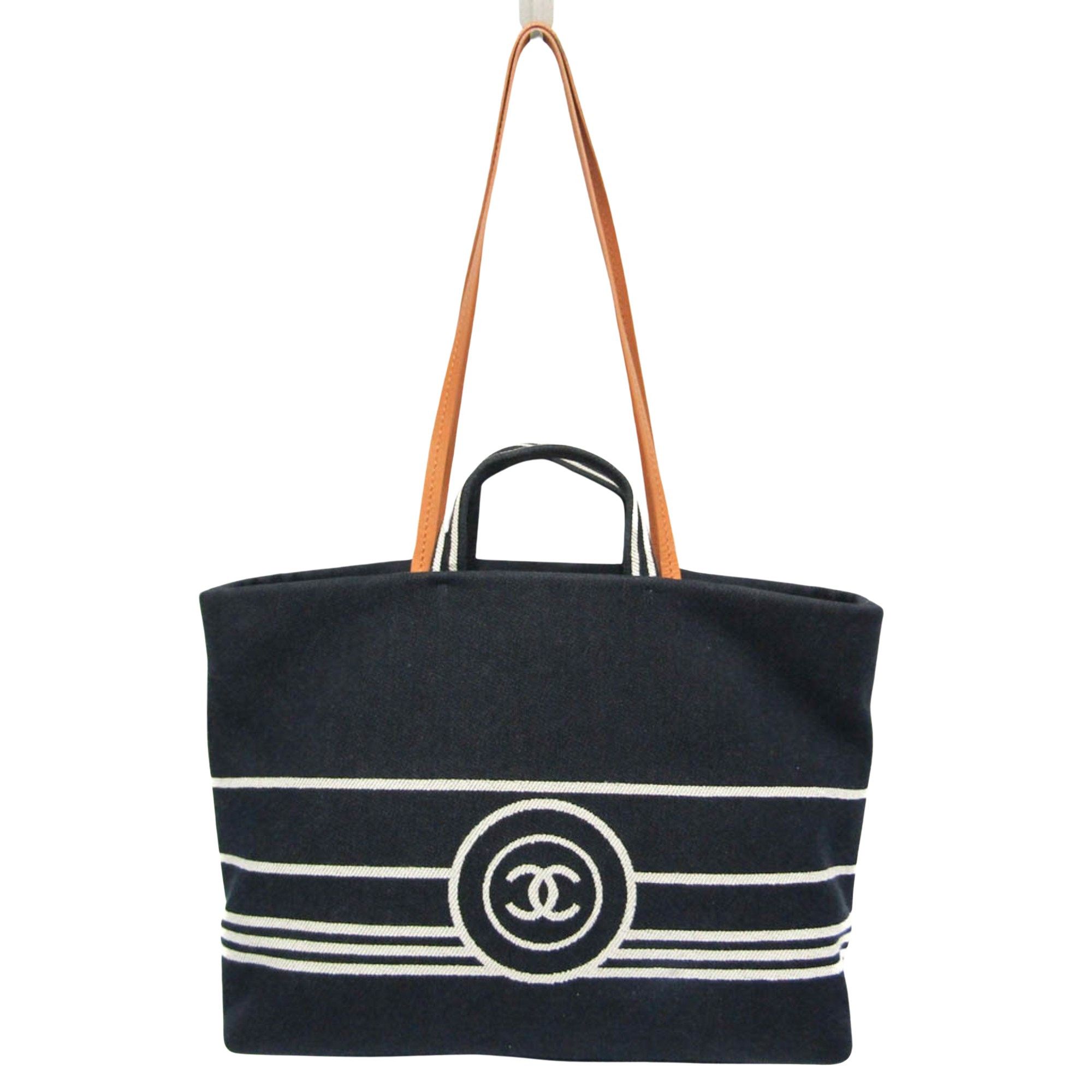 Chanel Coco Mark Navy Denim - Jeans Handbag (Pre-Owned) Size ONE SIZE - 1 Thumbnail