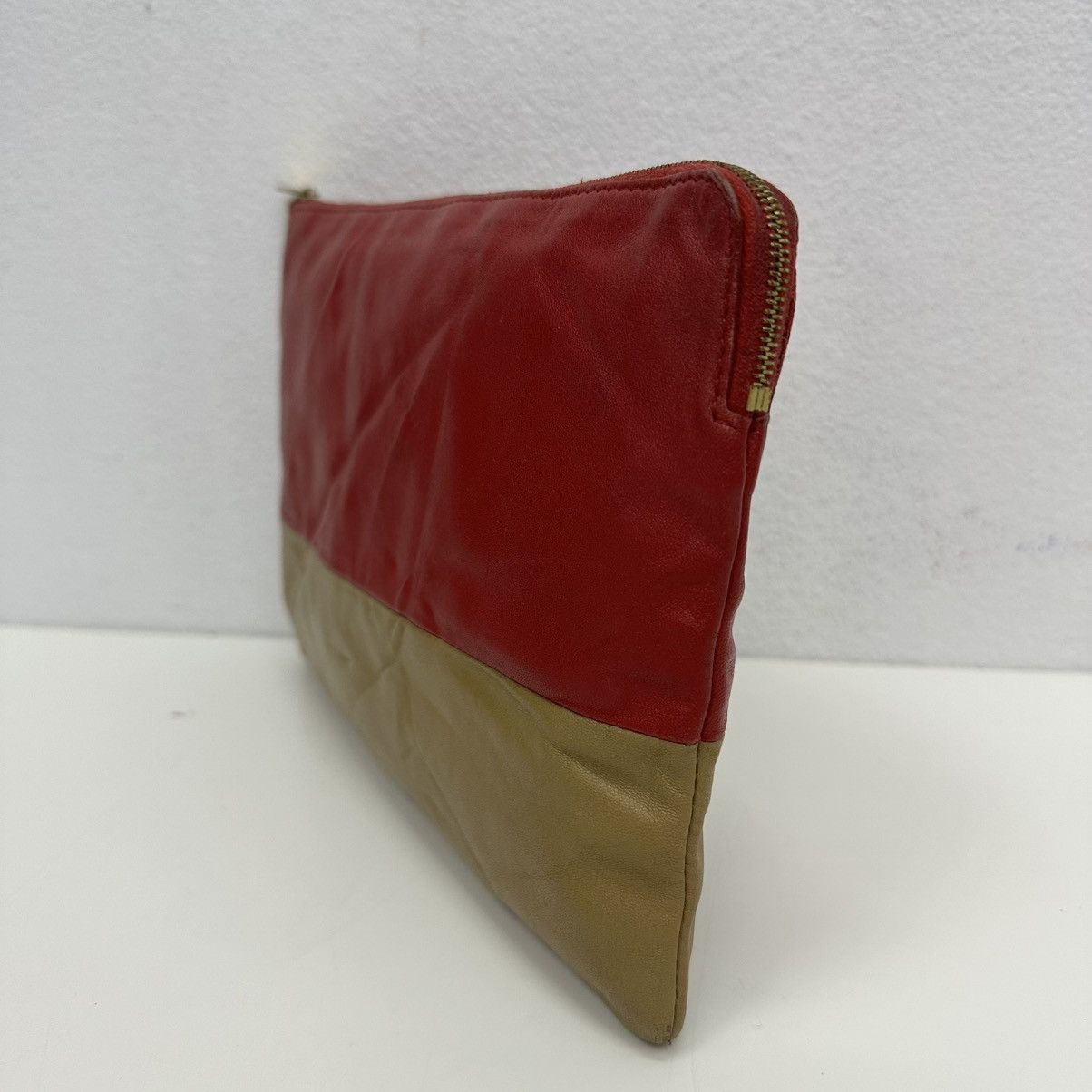 Celine ‼️YES‼️ AUTHENTIC CELINE BI-COLOR SOLO POUCH CLUTCH BAG Size ONE SIZE - 5 Thumbnail
