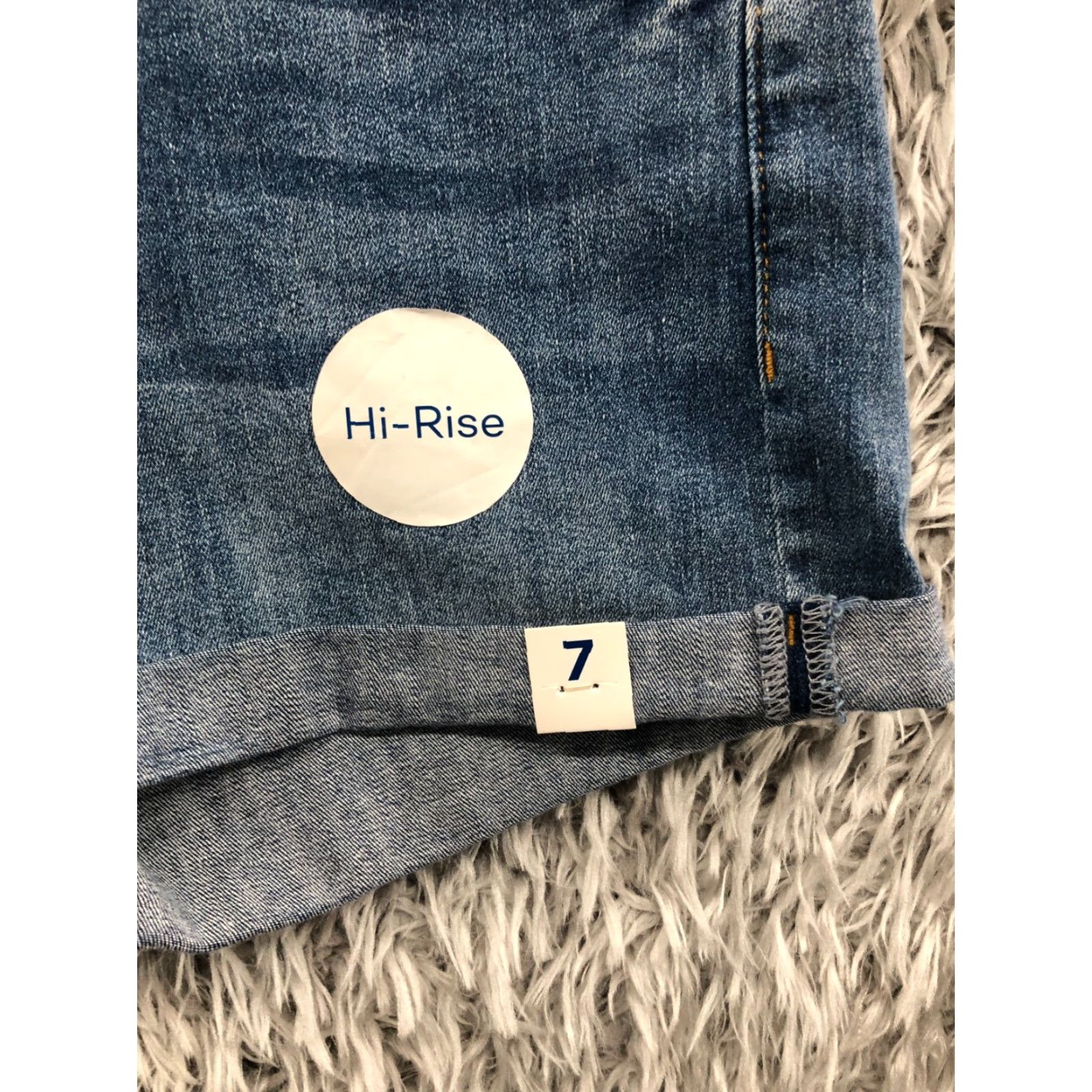 Vintage Arizona Shorts Denim Jeans Cuffed - Juniors Size 7 Dark Wash Blue - 5-Pocket Boyfriend Runway Style - Zip Closure, Mid Rise, Regular Fit - Women’s Size 28" / US 6 / IT 42 - 4 Thumbnail