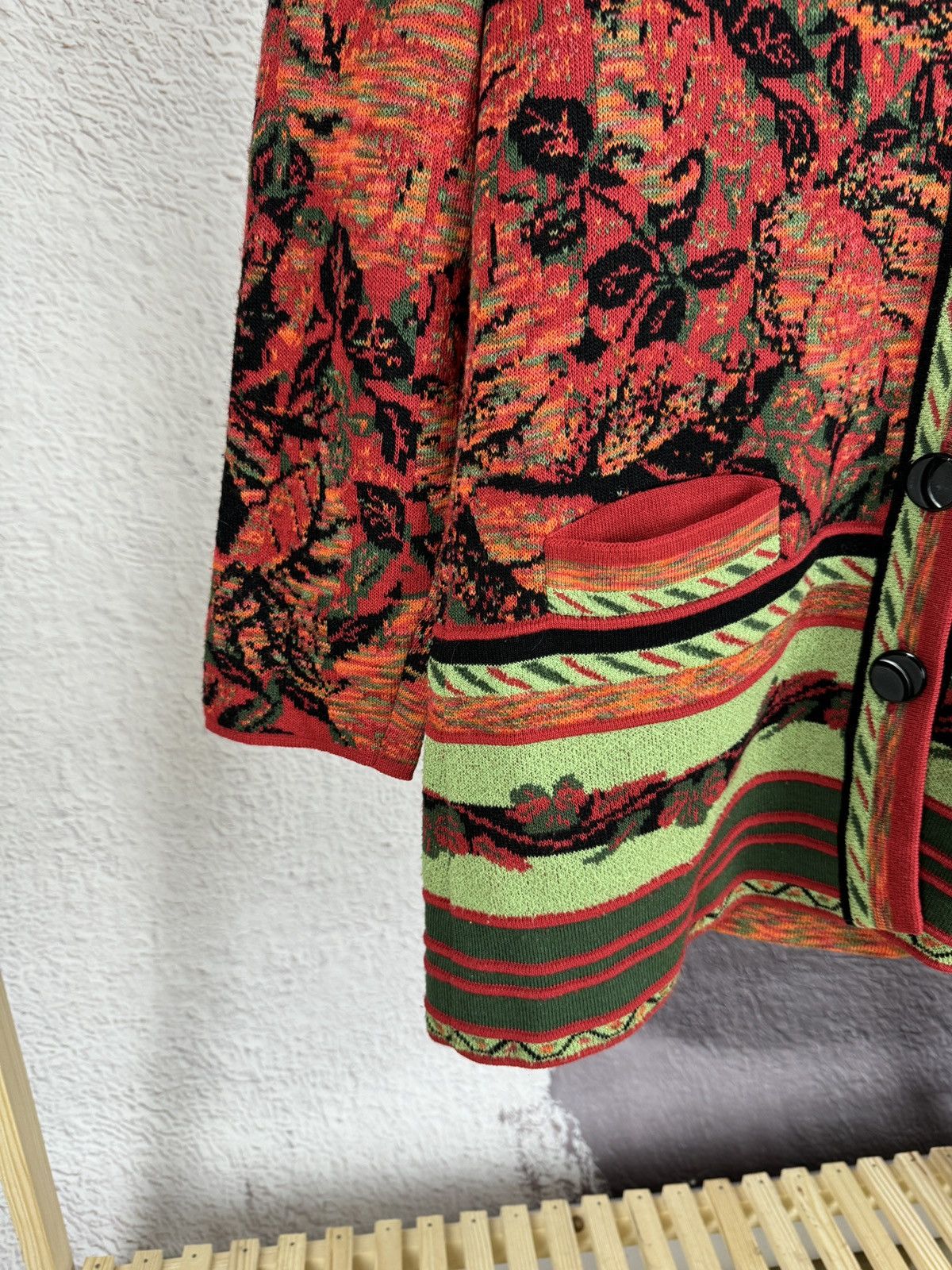 Vintage 90s Vintage wool women's red cardigan buttoned with pockets Size L / US 10 / IT 46 - 5 Thumbnail