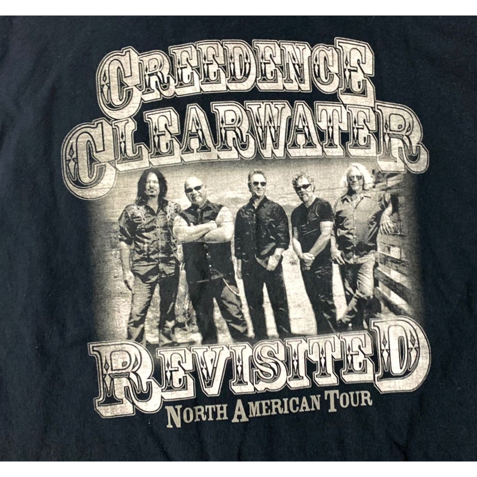 Gildan VINTAGE Creedence Clearwater Revisited Tour Graphic Tee Black White Medium Unisex Adults Size US M / EU 48-50 / 2 - 2 Thumbnail
