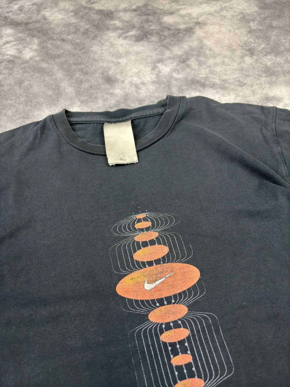 Nike × Vintage Vintage Nike t shirt centre logo TN+ AIR MAX swoosh drill Size US M / EU 48-50 / 2 - 2 Thumbnail