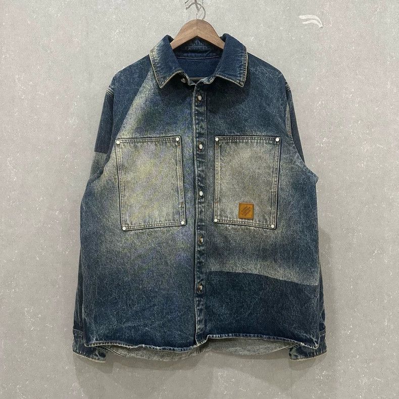 Louis Vuitton Louis Vuitton Logo Badge Lapel Single Breasted Long Sleeve Size US XL / EU 56 / 4 - 1 Thumbnail